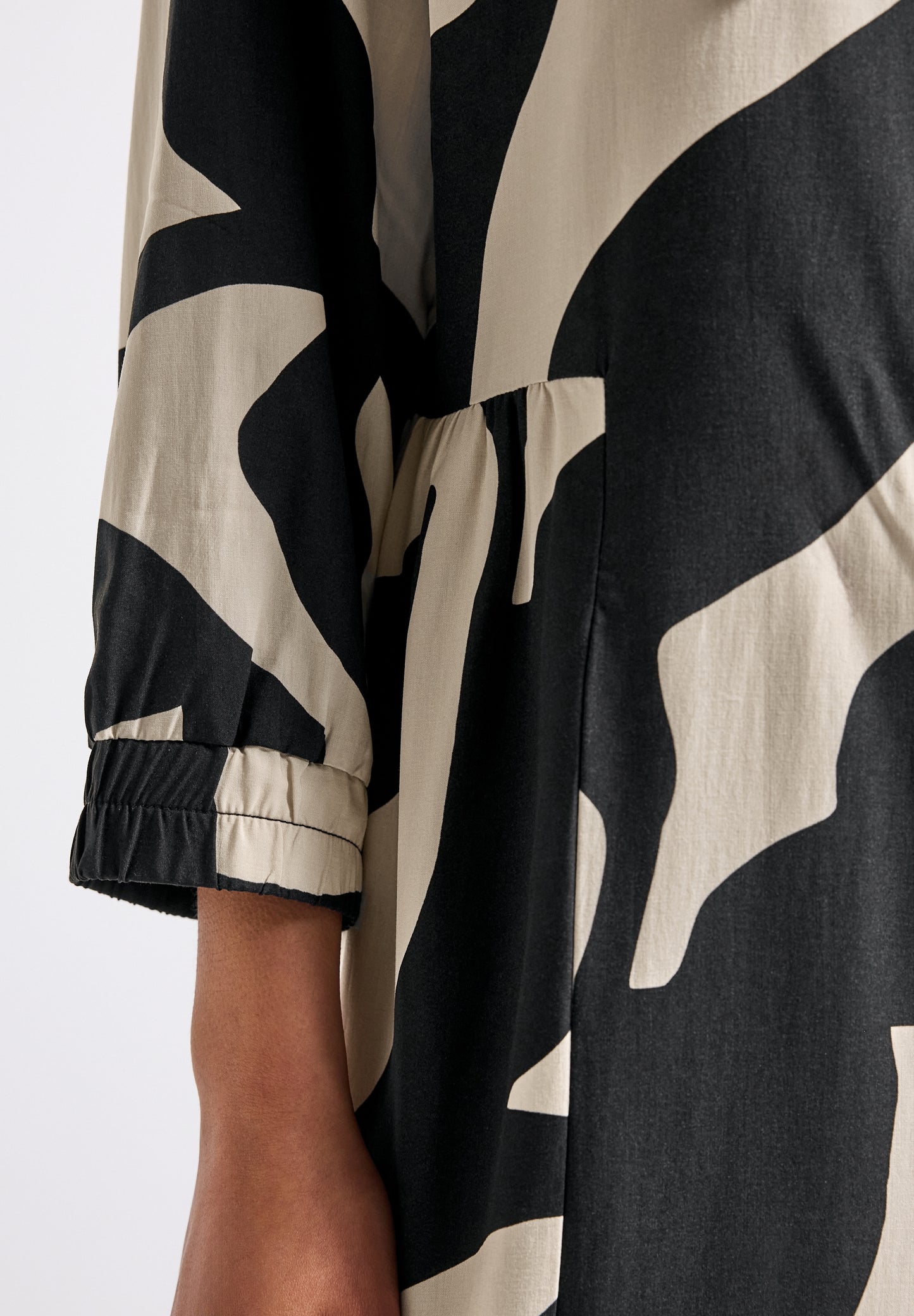 Street One Damen Kleid mit Muster - Farbe: whale tail grey