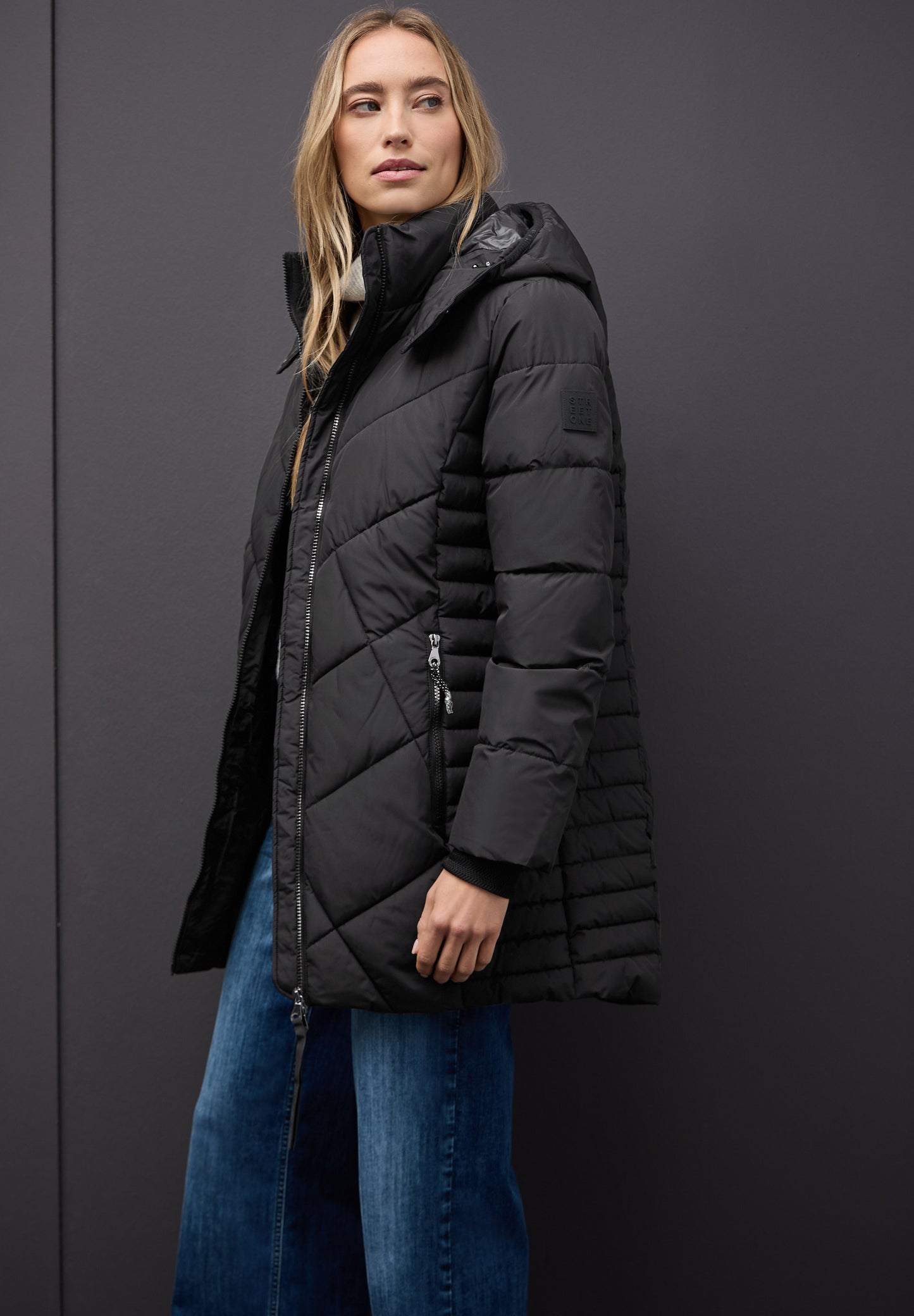 Street One Steppjacke in Midi-Länge - Farbe: Black