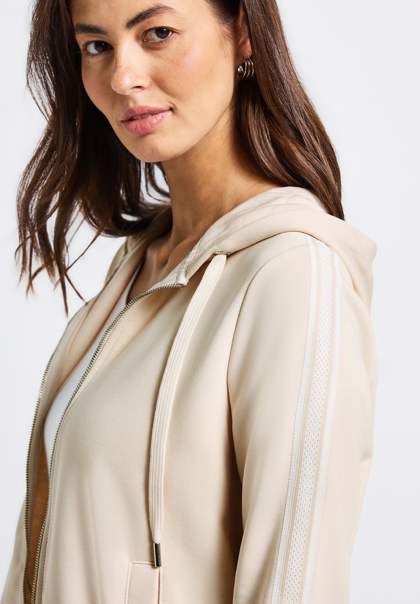 Street One Kapuzenjacke mit Dekotape - Farbe: tusk cream