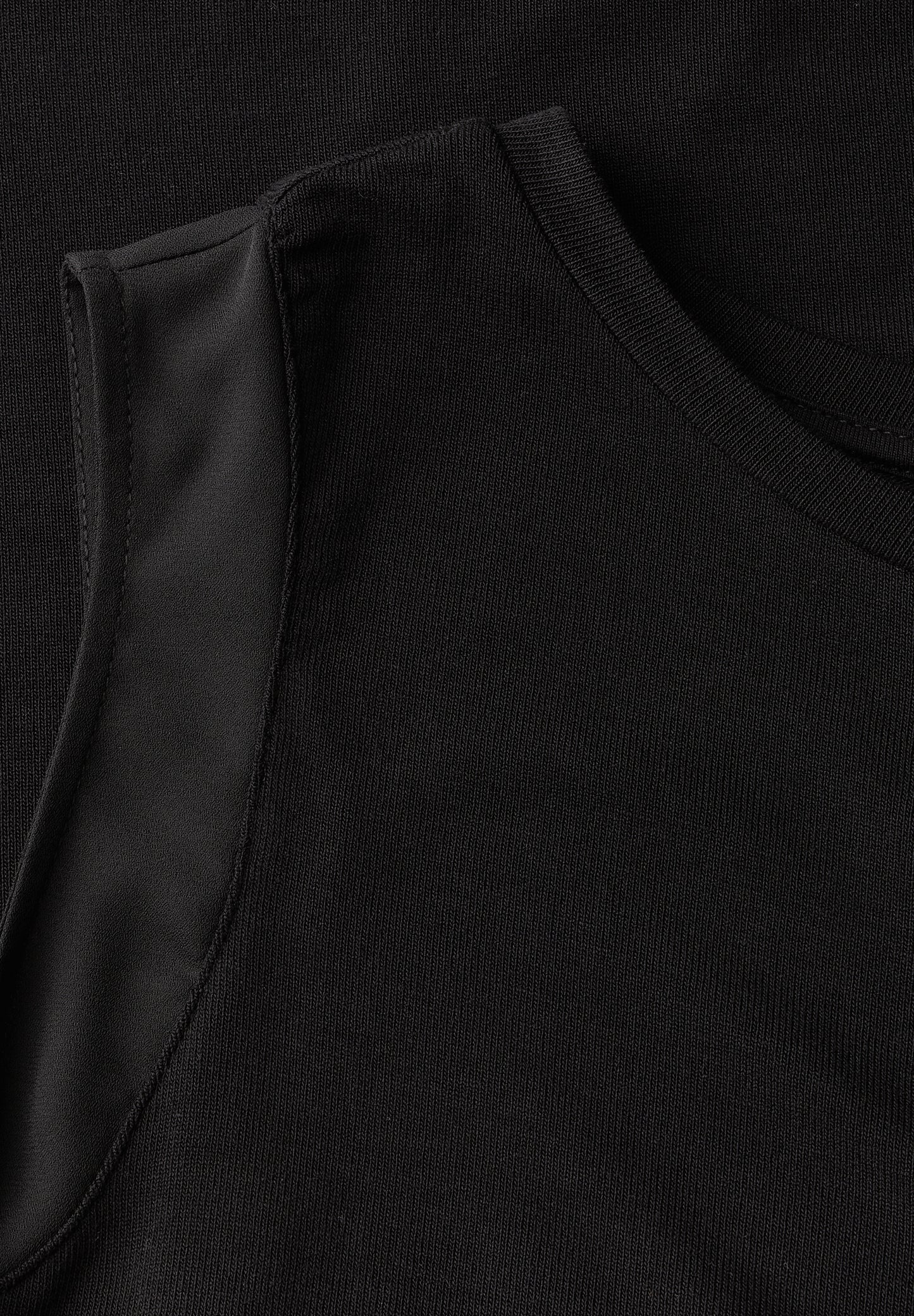 Street One Top mit Chiffondetails - Farbe: Black