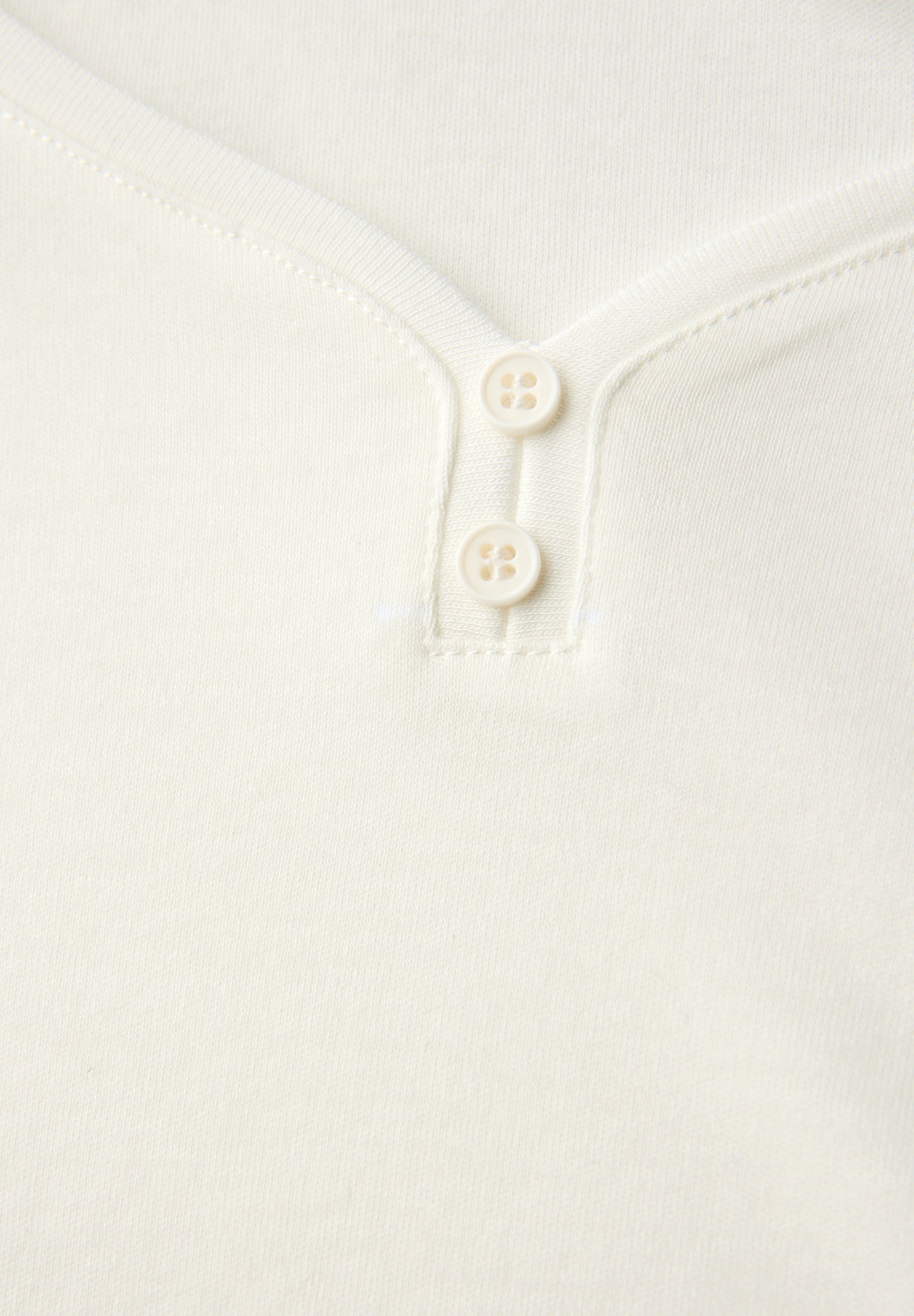 Street One Basic Shirt mit Knopfdetail - Farbe: off white