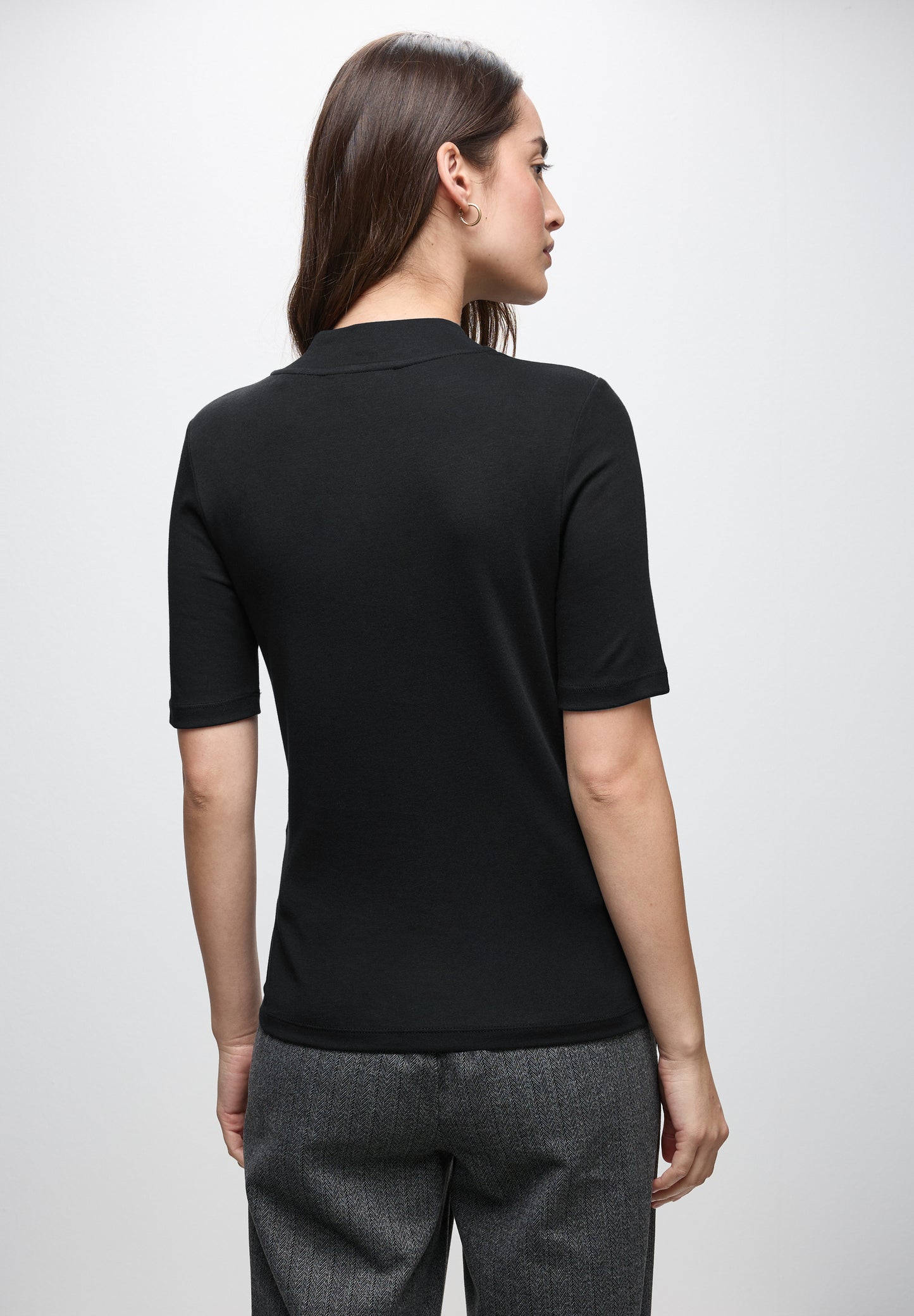 Street One Shirt mit Cut-Out Detail - Farbe: Black