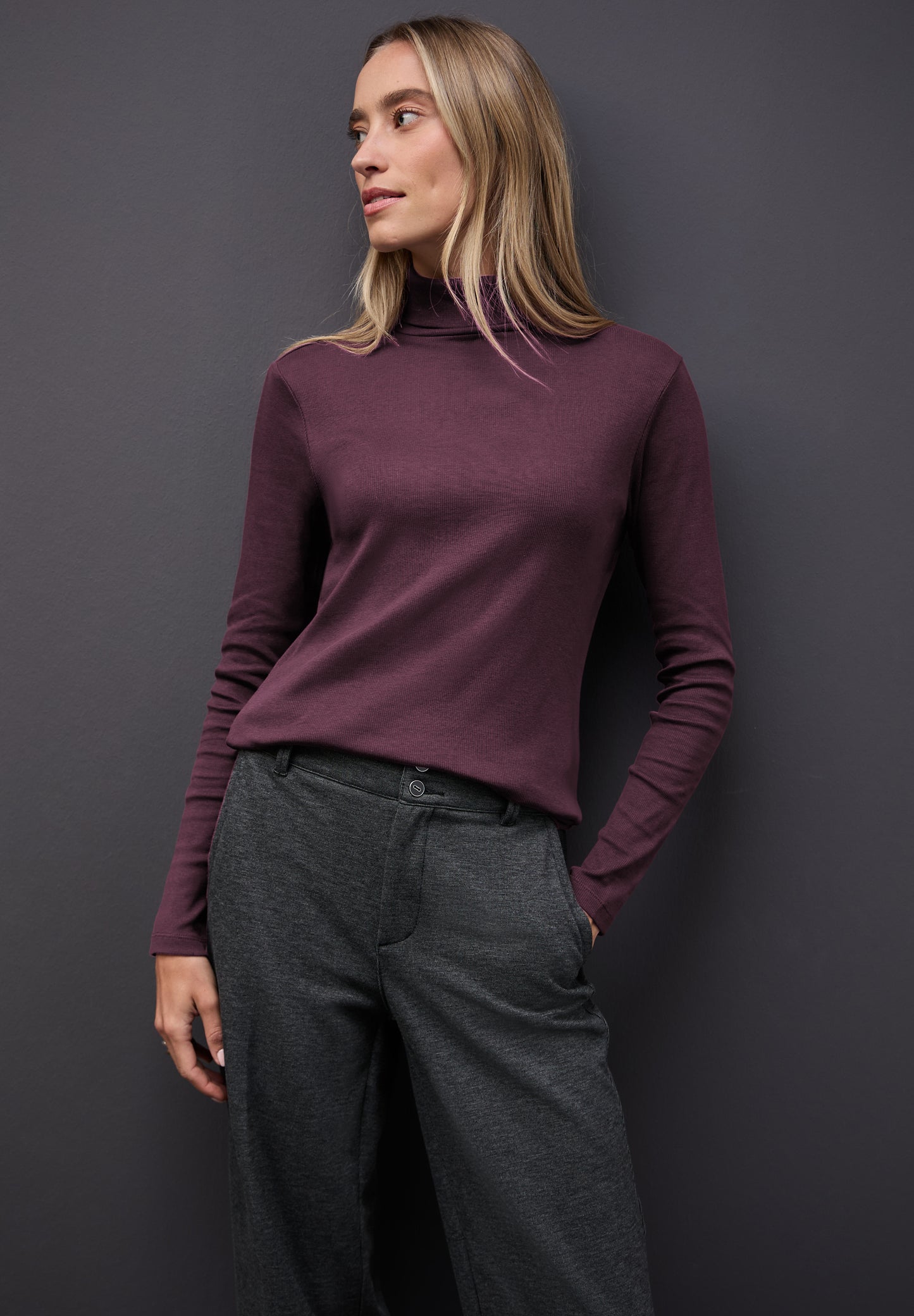 Street One Basic Rollkragenshirt - Farbe: jazz berry