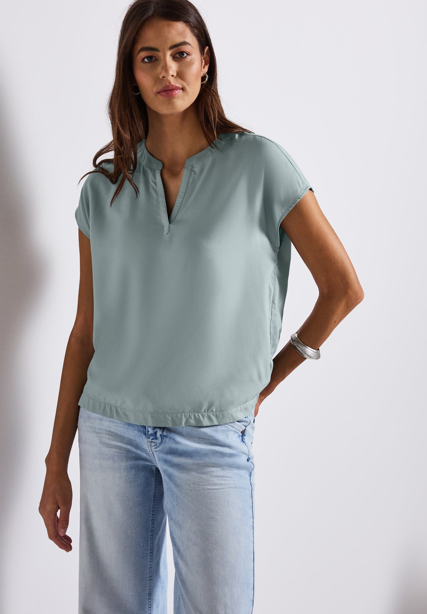 Street One Split Neck Bluse in Unifarbe - Farbe: arona blue