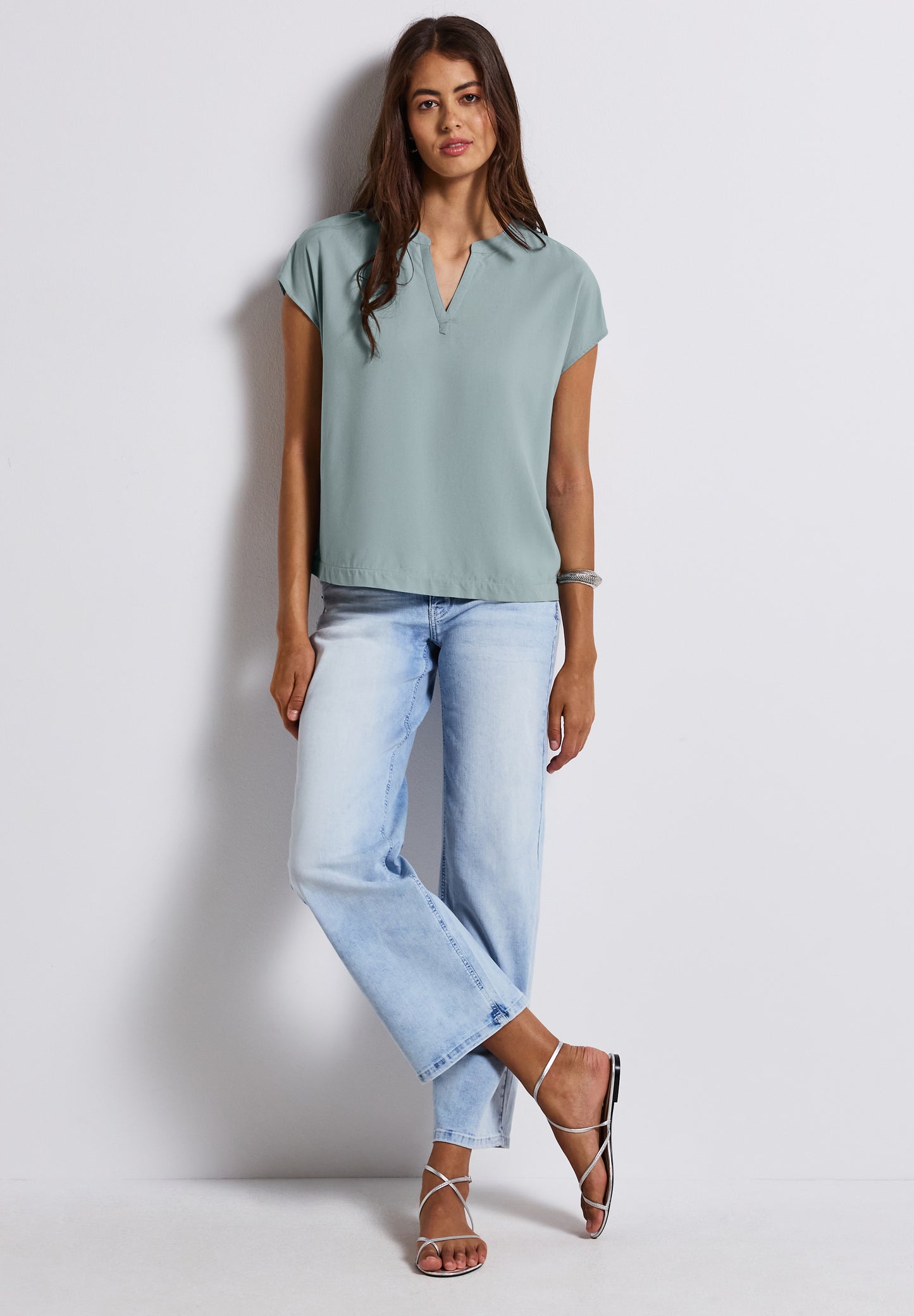 Street One Split Neck Bluse in Unifarbe - Farbe: arona blue