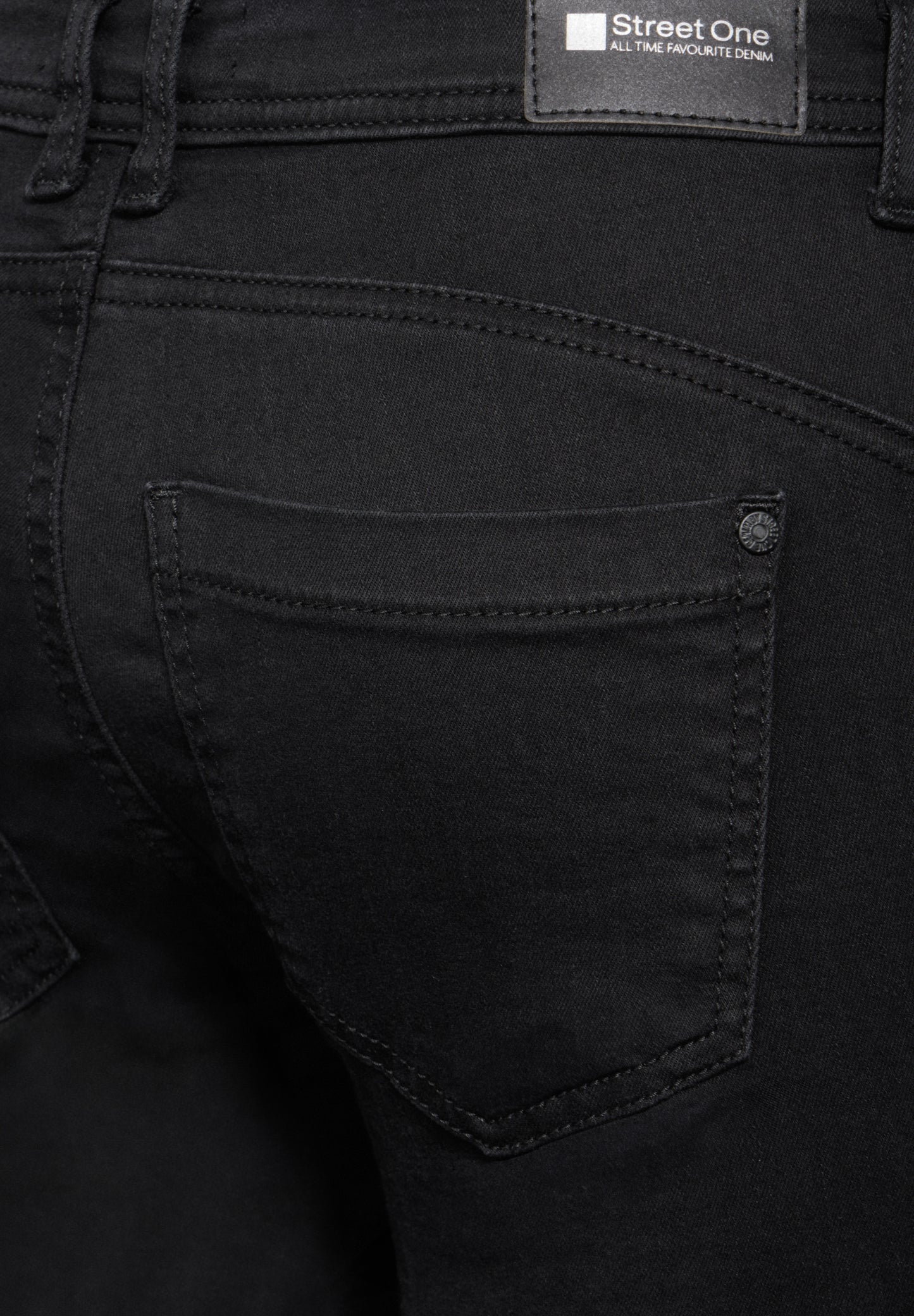Street One Jeans im Style Jane - Farbe: schwarz