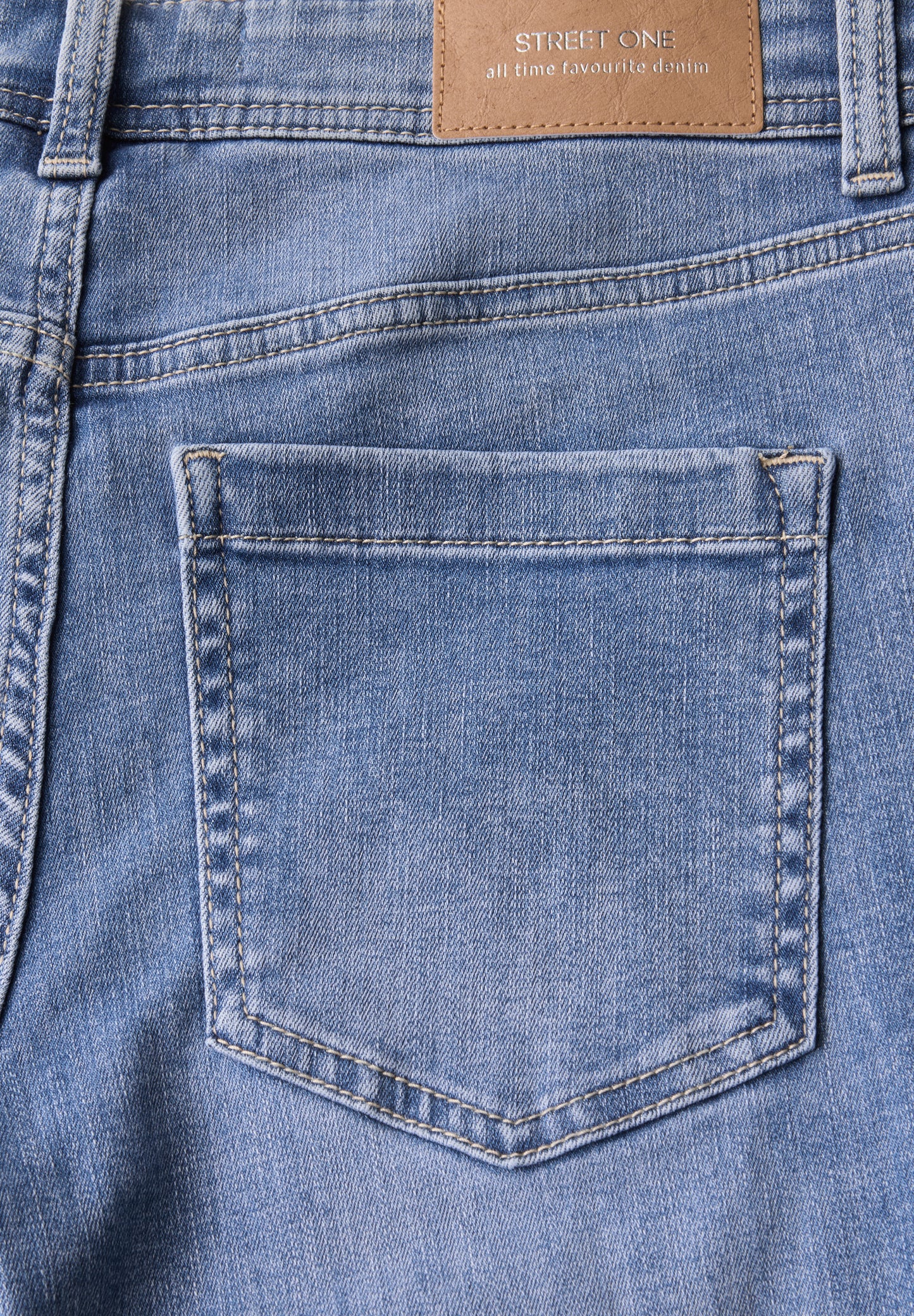 Street One Straight Leg Jeans - Farbe: authentic mid blue washed