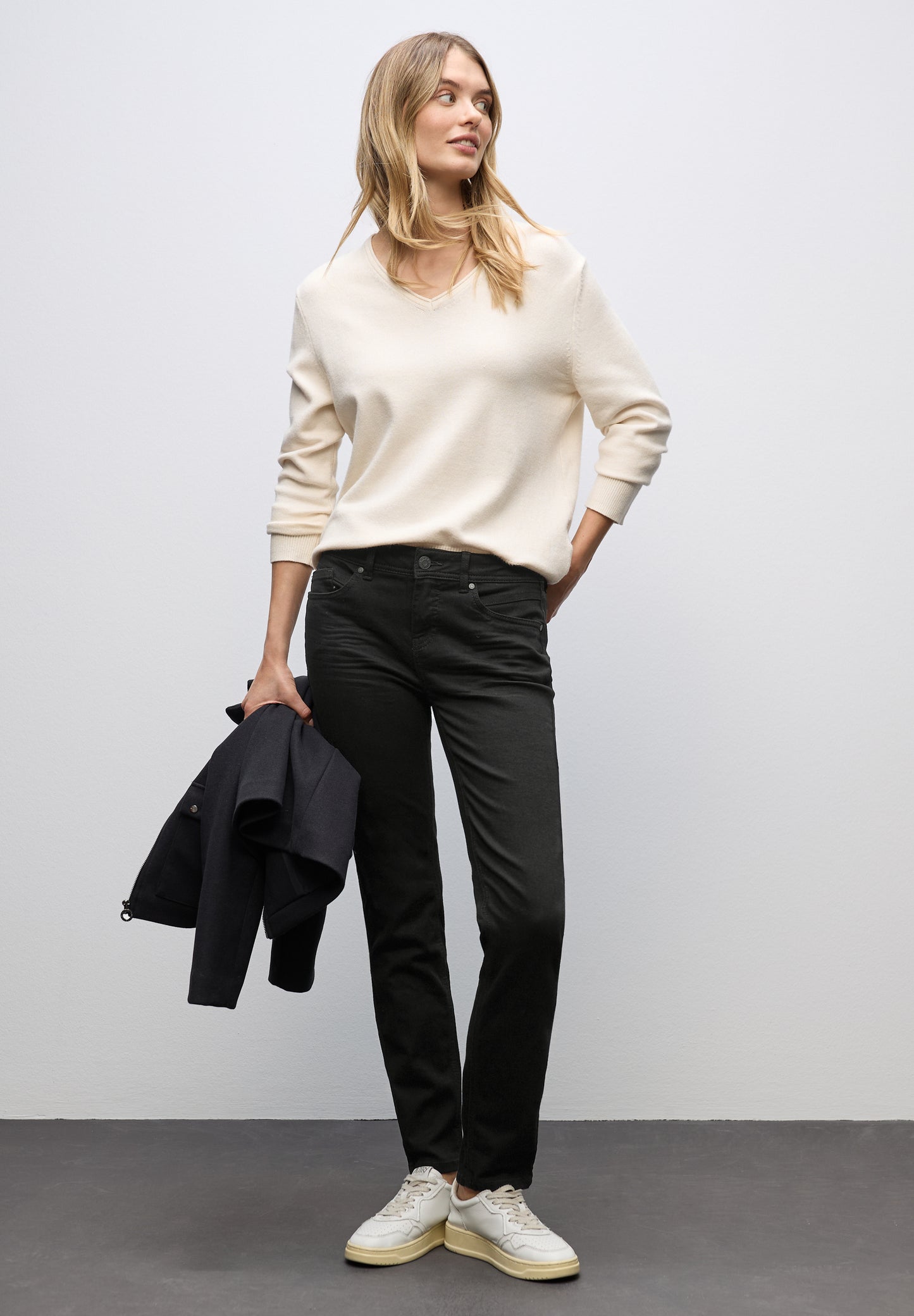 Street One Casual Fit Jeans - Farbe: black clean washed