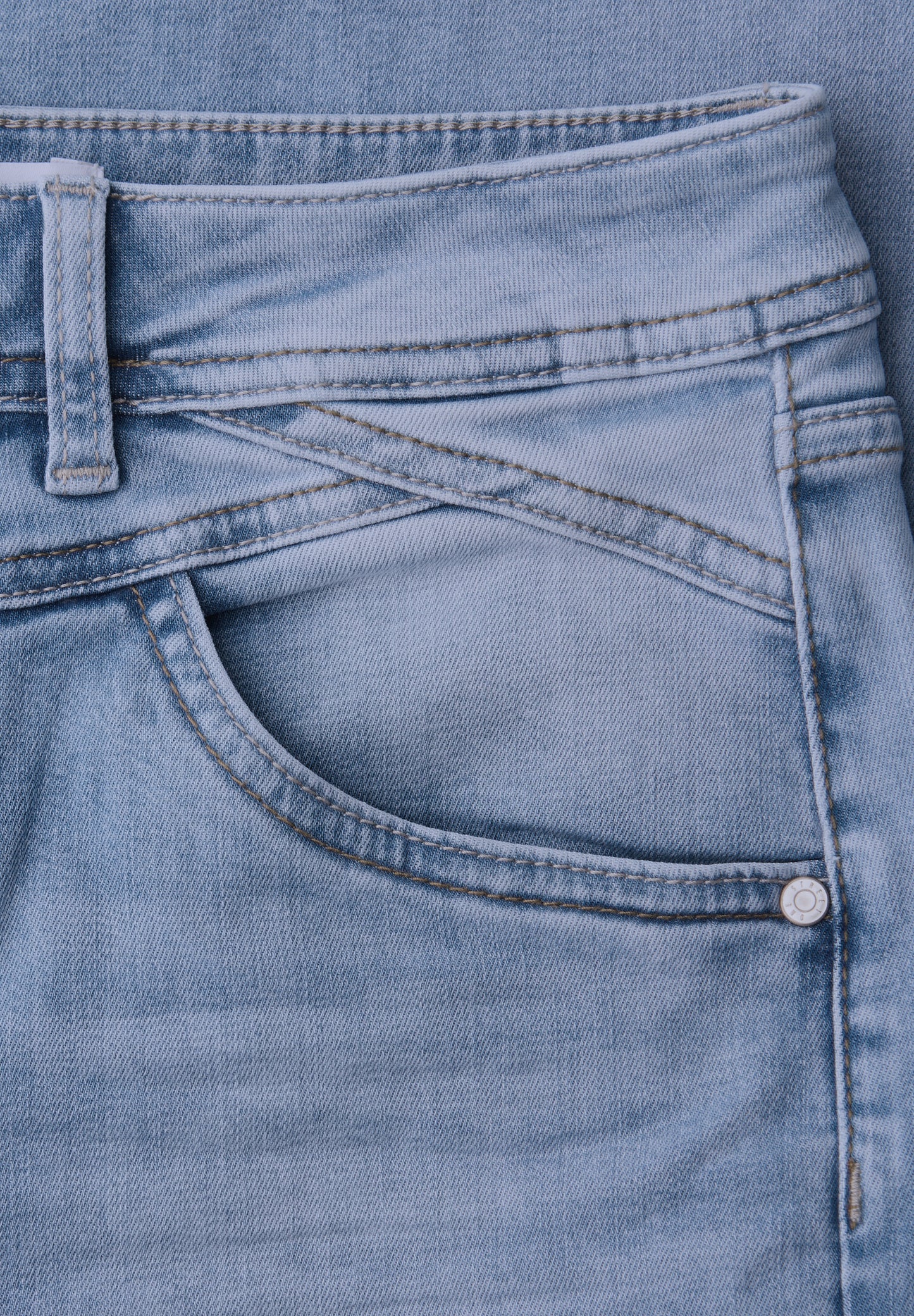 Street One - High Waist Wide Leg Jeans im Loose Fit - Farbe: light blue wash