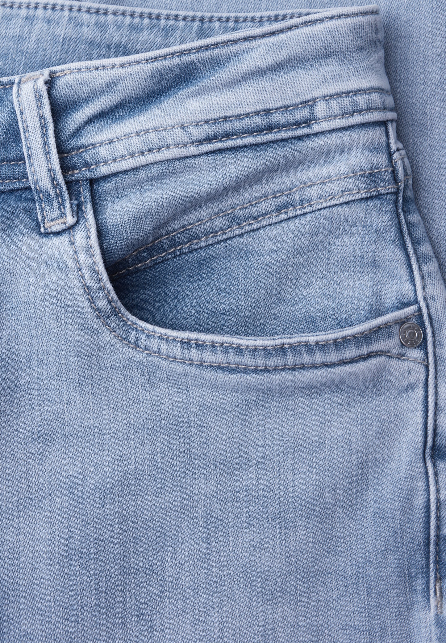 Street One - Mid Waist Slim Leg Jeans im Slim Fit - Farbe: light blue random wash