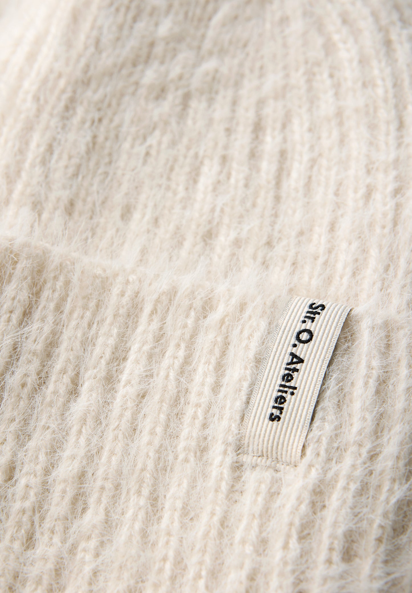 Street One Federgarn Beanie - Farbe: lucid white