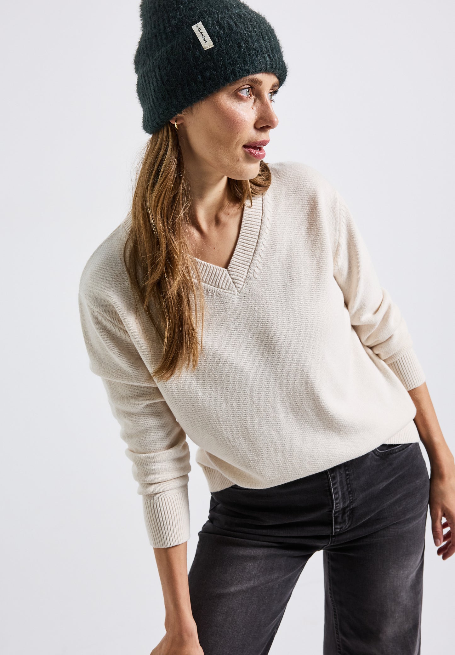 Street One Federgarn Beanie - Farbe: juniper green mel.