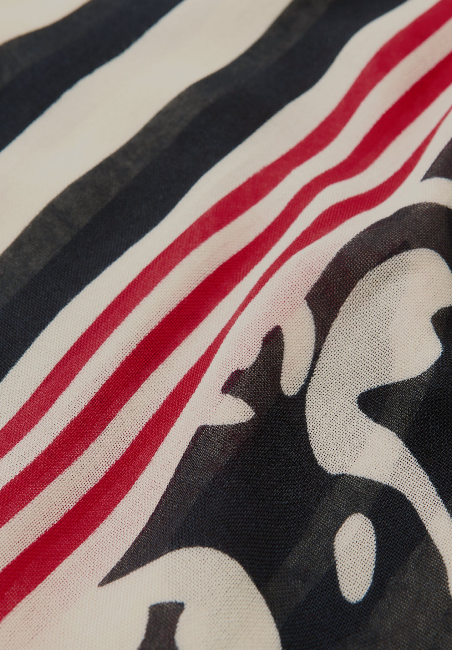 Street One - Loop Schal aus Modal mit Print - Farbe: shadowed navy