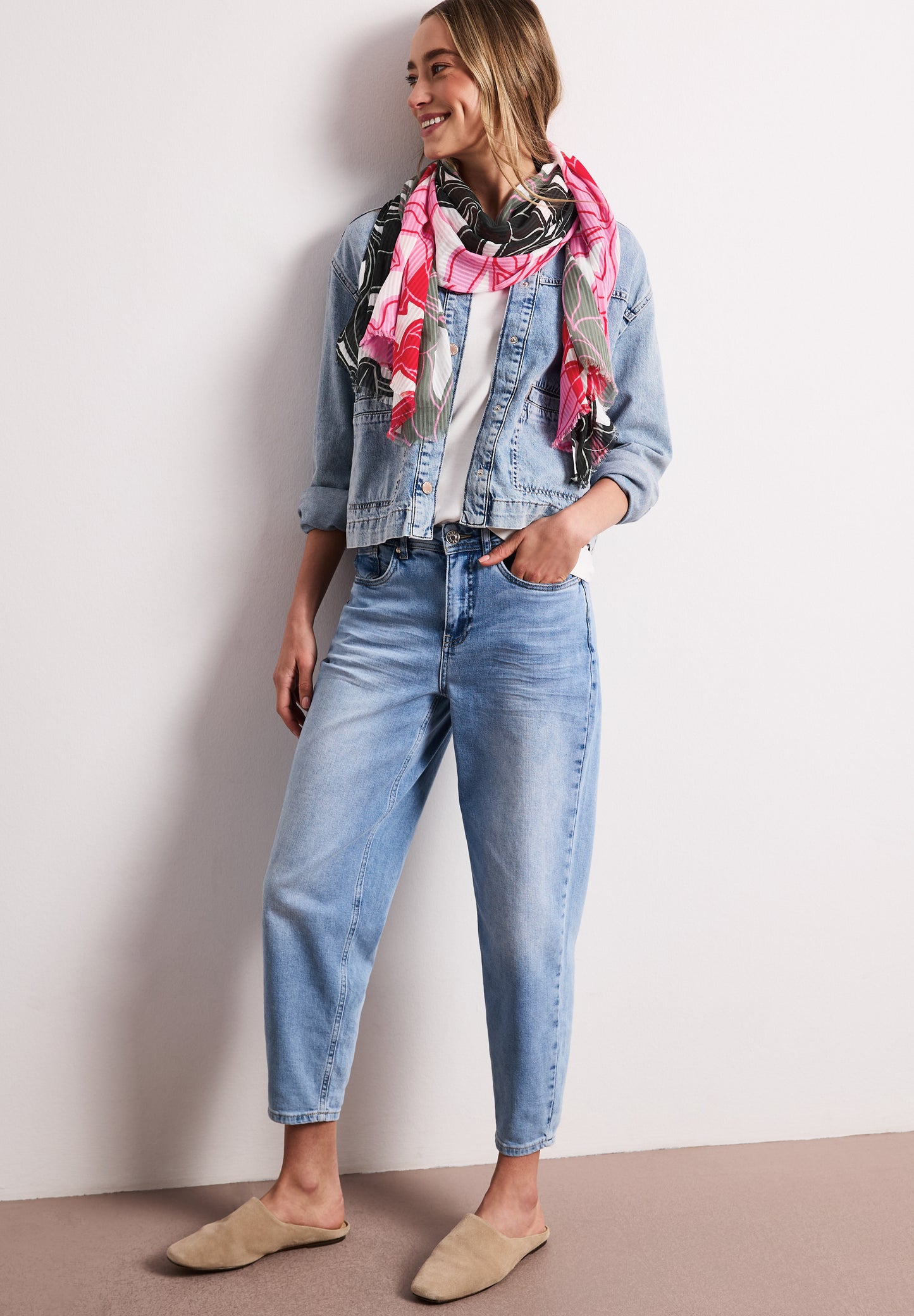 Street One - Schal mit floralem Muster - Farbe: multicolor