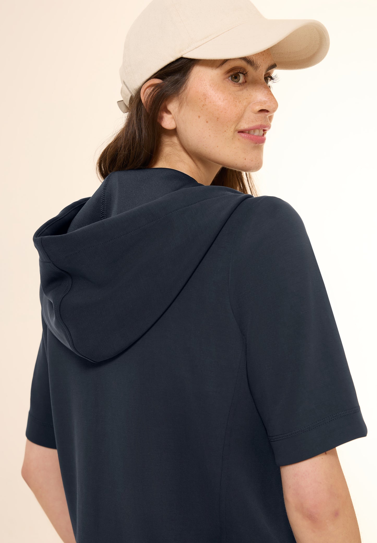 CECIL Kurzarm Sweatjacke - Farbe: universal blue