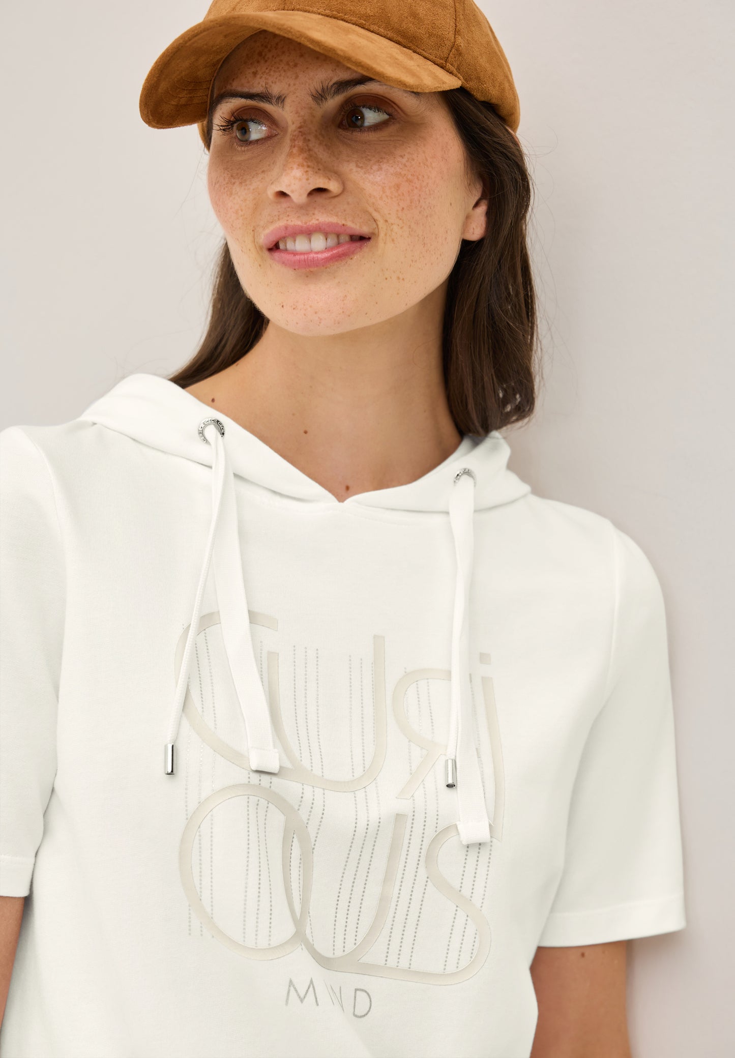 CECIL Kapuzenshirt mit Wording - Farbe: vanilla white