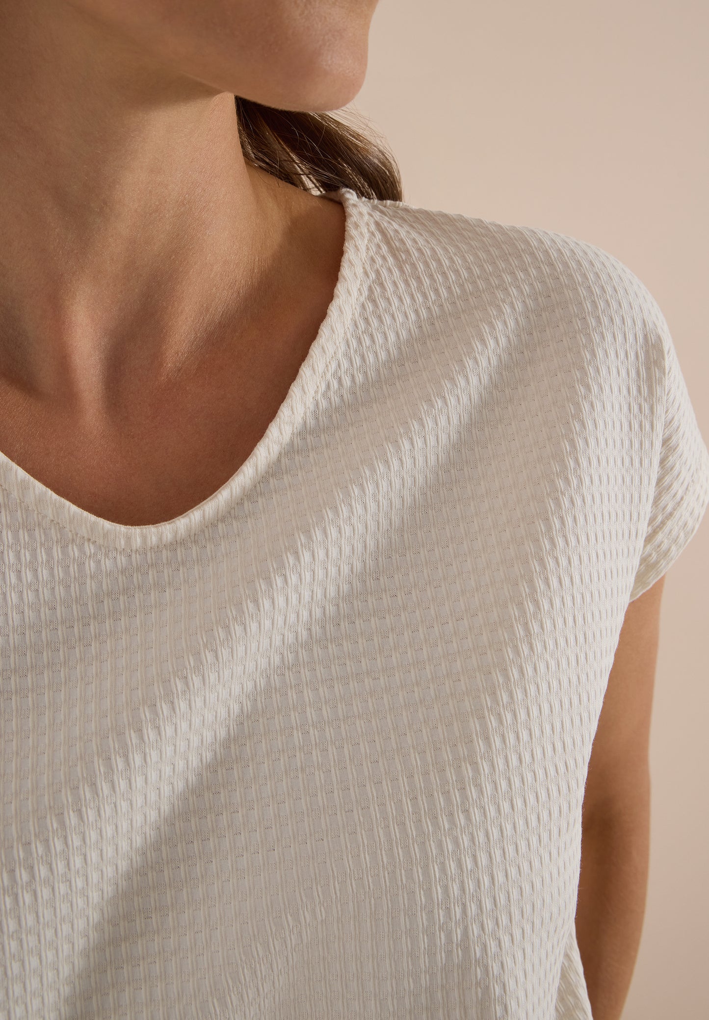 CECIL - T-Shirt mit Waffel-Struktur - Farbe: vanilla white