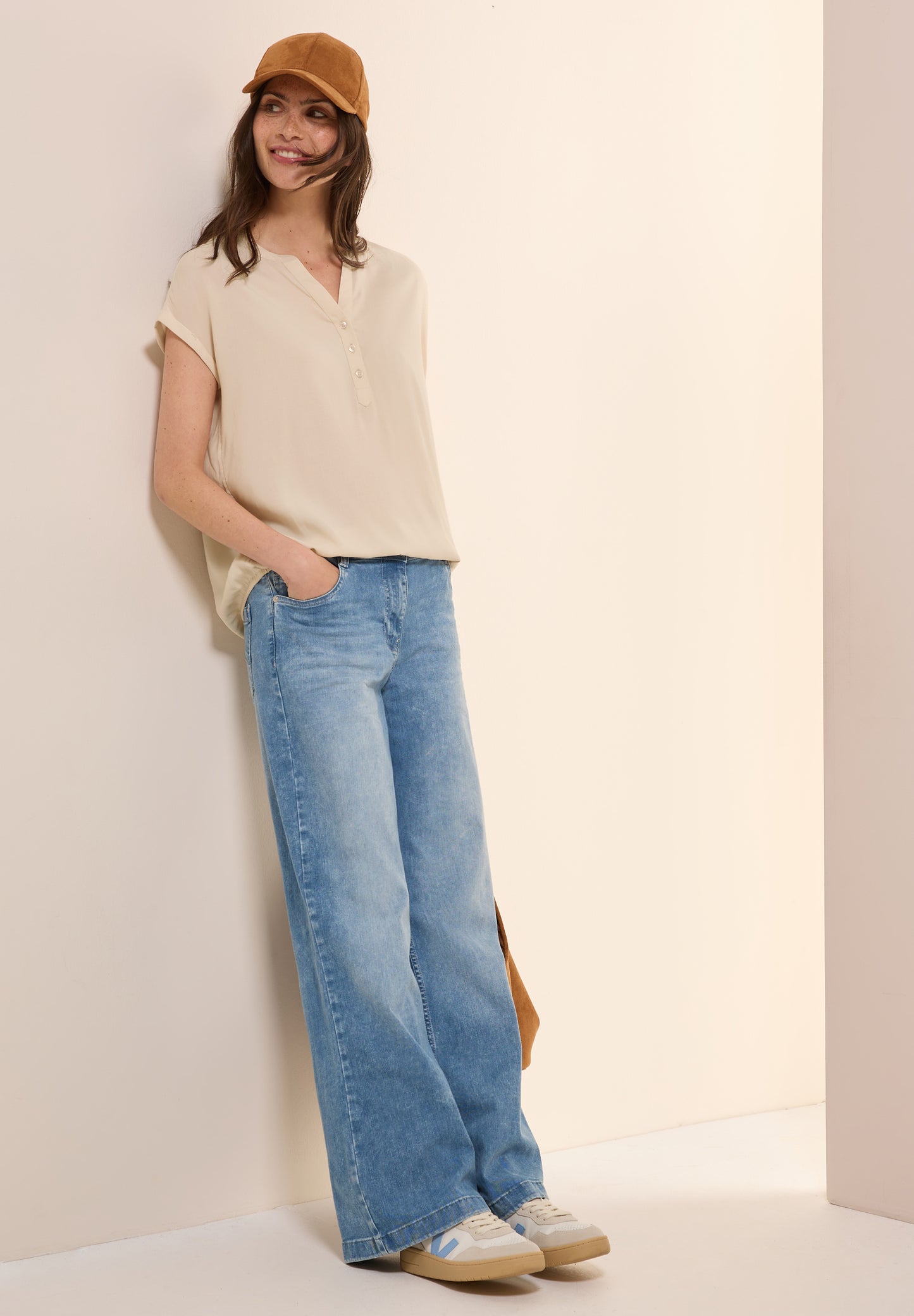 CECIL Kurzarmbluse in Unifarbe - Farbe: pearl beige