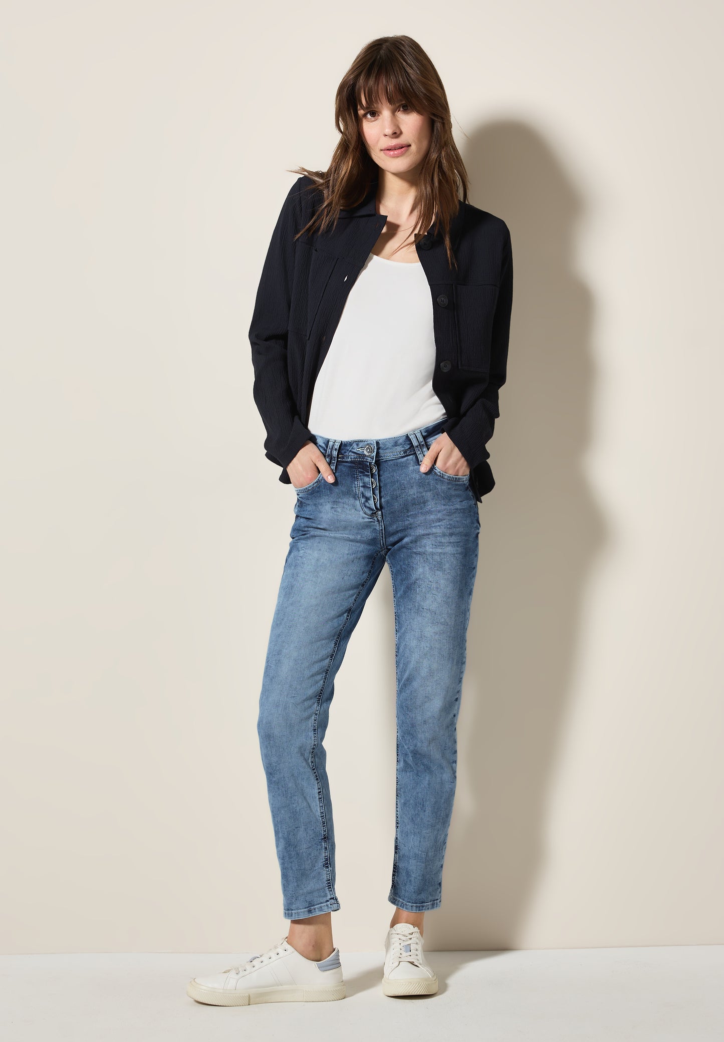 CECIL Jeans mit Turn-Up Detail - Farbe: mid blue wash