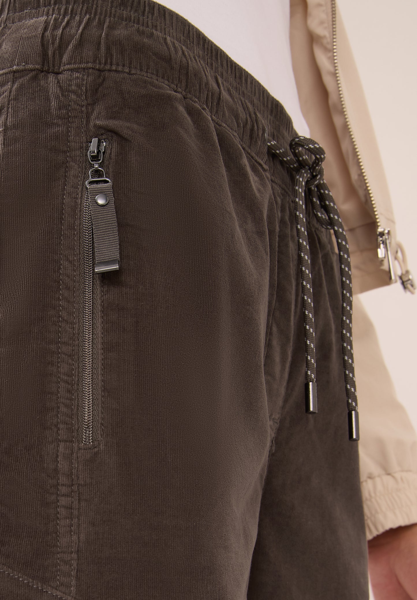 CECIL Cordhose im Casual Fit - Farbe: misty taupe