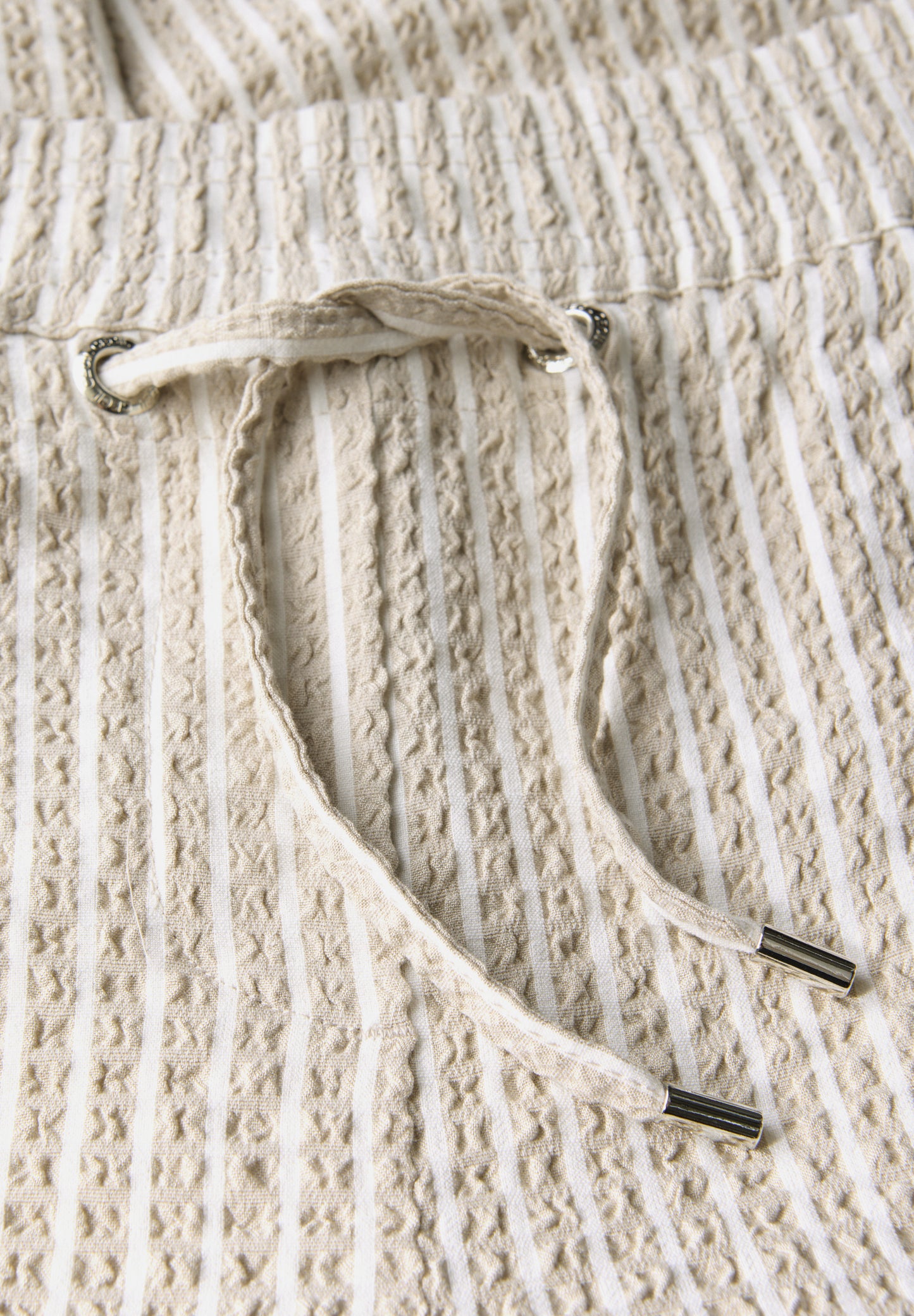 CECIL Gestreifte Seersucker Hose - Farbe: pearl beige