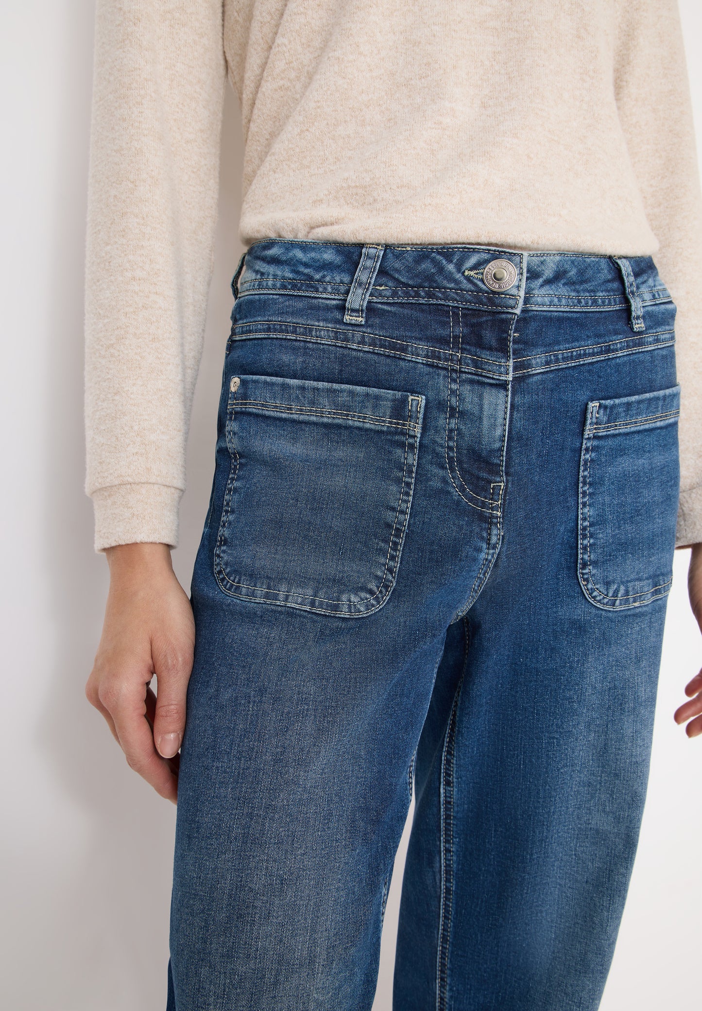 CECIL Wide Leg Patch Pocket Jeans - Farbe: mid blue used wash