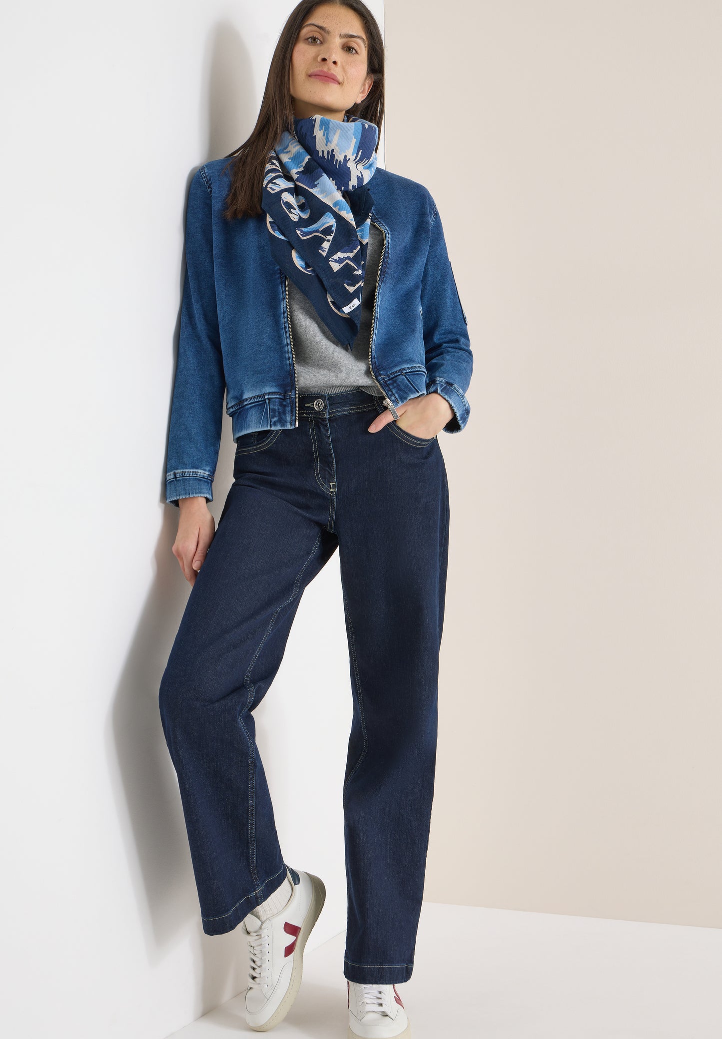 CECIL - Gemustertes Tuch - Farbe: universal blue