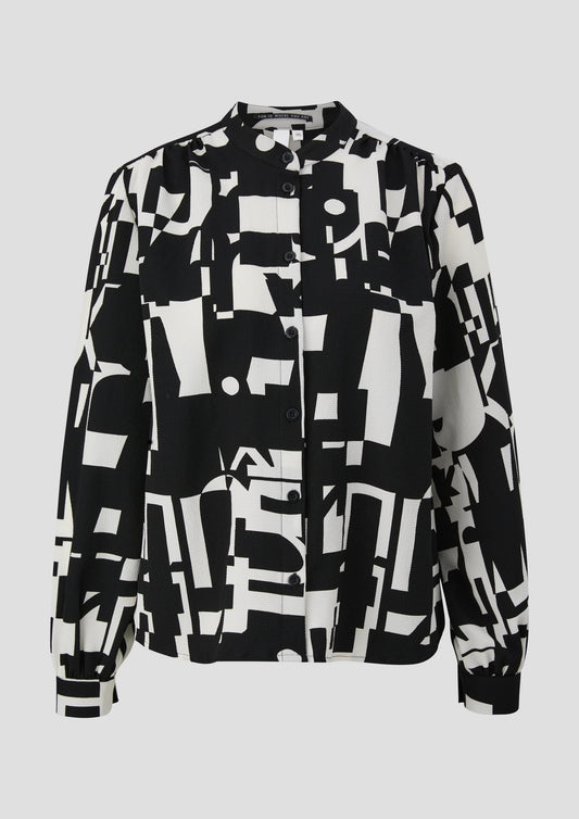 QS - Hochgeschlossene Bluse mit Allover-Print - Farbe: schwarz