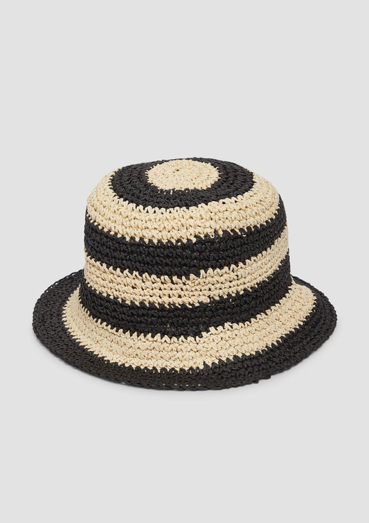 s.Oliver - Hut aus Raffia mit Logo-Ring - Farbe: schwarz