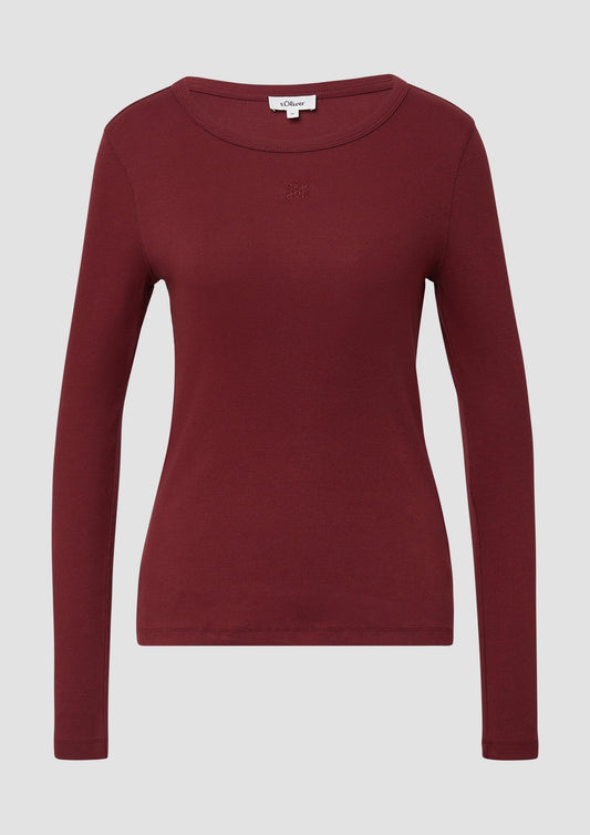 s.Oliver - Ripp-Langarmshirt mit Stickerei - Farbe: Bordeaux