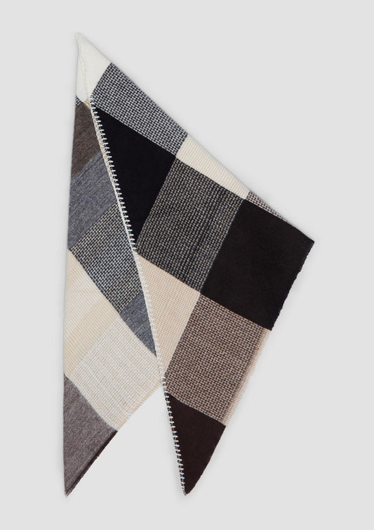 s.Oliver - Dreieckstuch mit Schachbrett-Muster - Farbe: Schwarz