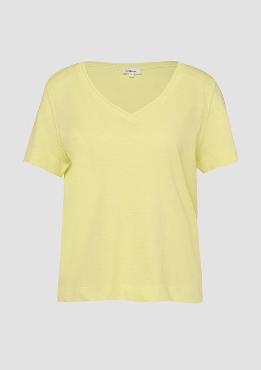 s.Oliver - Flammgarn-T-Shirt mit Ausschnitt-Detail - Farbe: Gelb