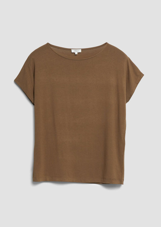 s.Oliver - Fließendes Jersey-Shirt mit überschnittenen Schultern - Farbe: Braun