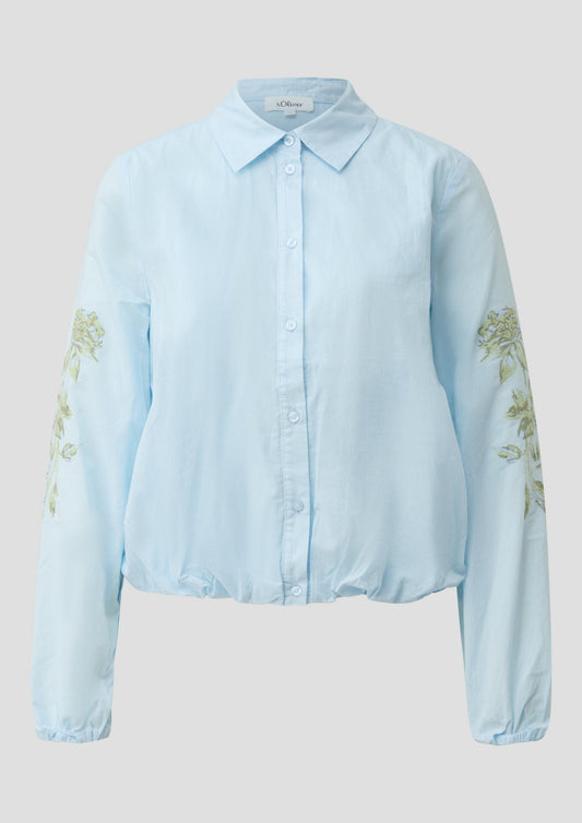 s.Oliver - Baumwollbluse im O-Shape mit Stickerei - Farbe: Hellblau