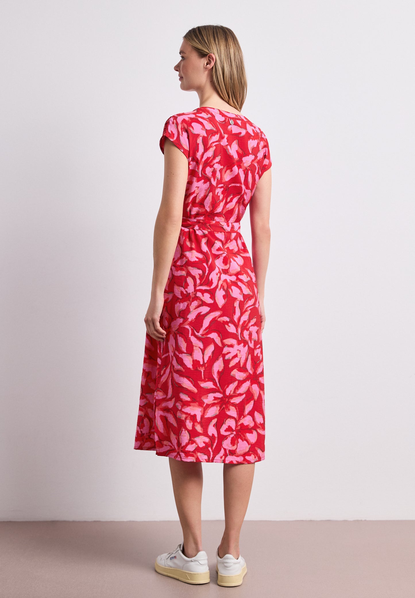 Street One - Midi-Kleid mit Split Neck und Print - Farbe: salsa red
