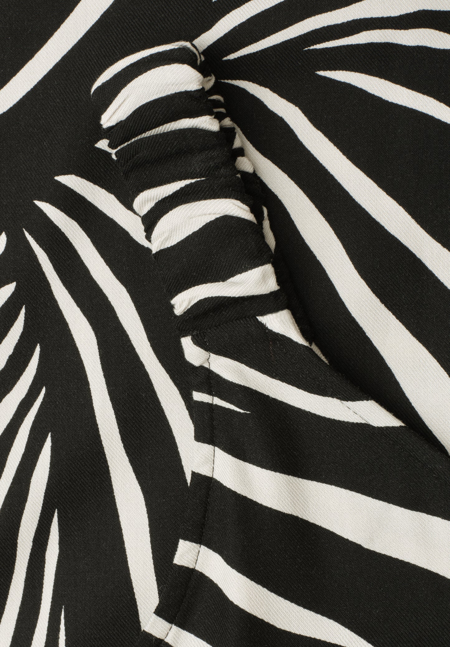 Street One - Knielanges Kleid mit gerafften Trägern - Farbe: Black