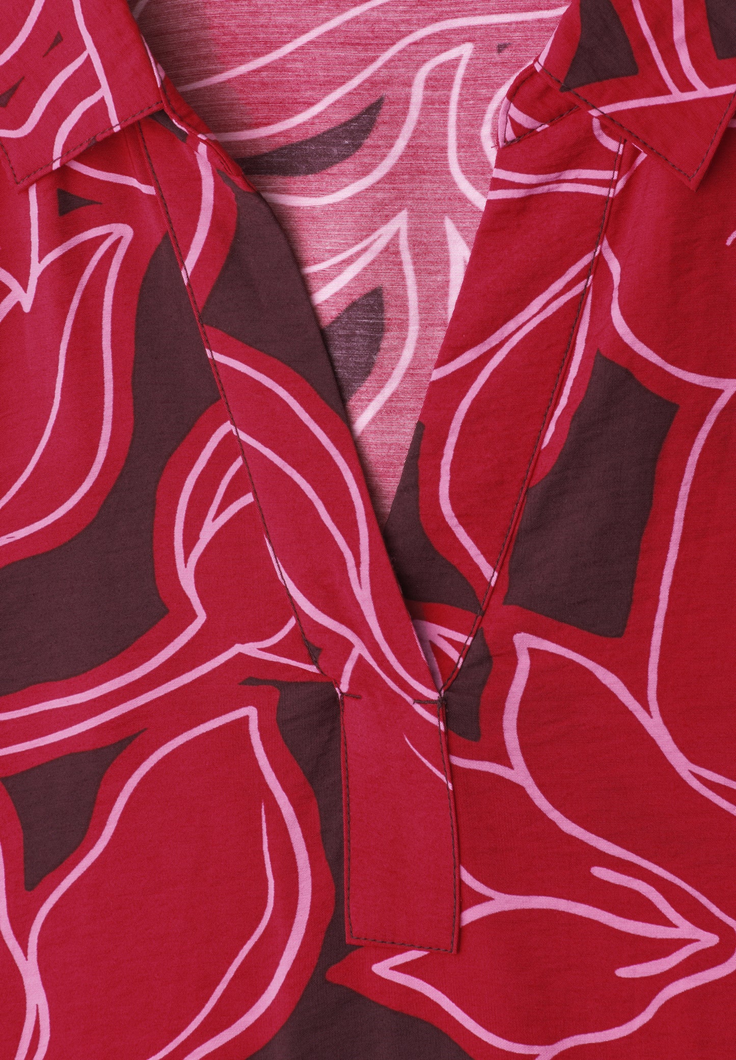 Street One - Knielanges Kleid mit Kurzarm und Print - Farbe: salsa red
