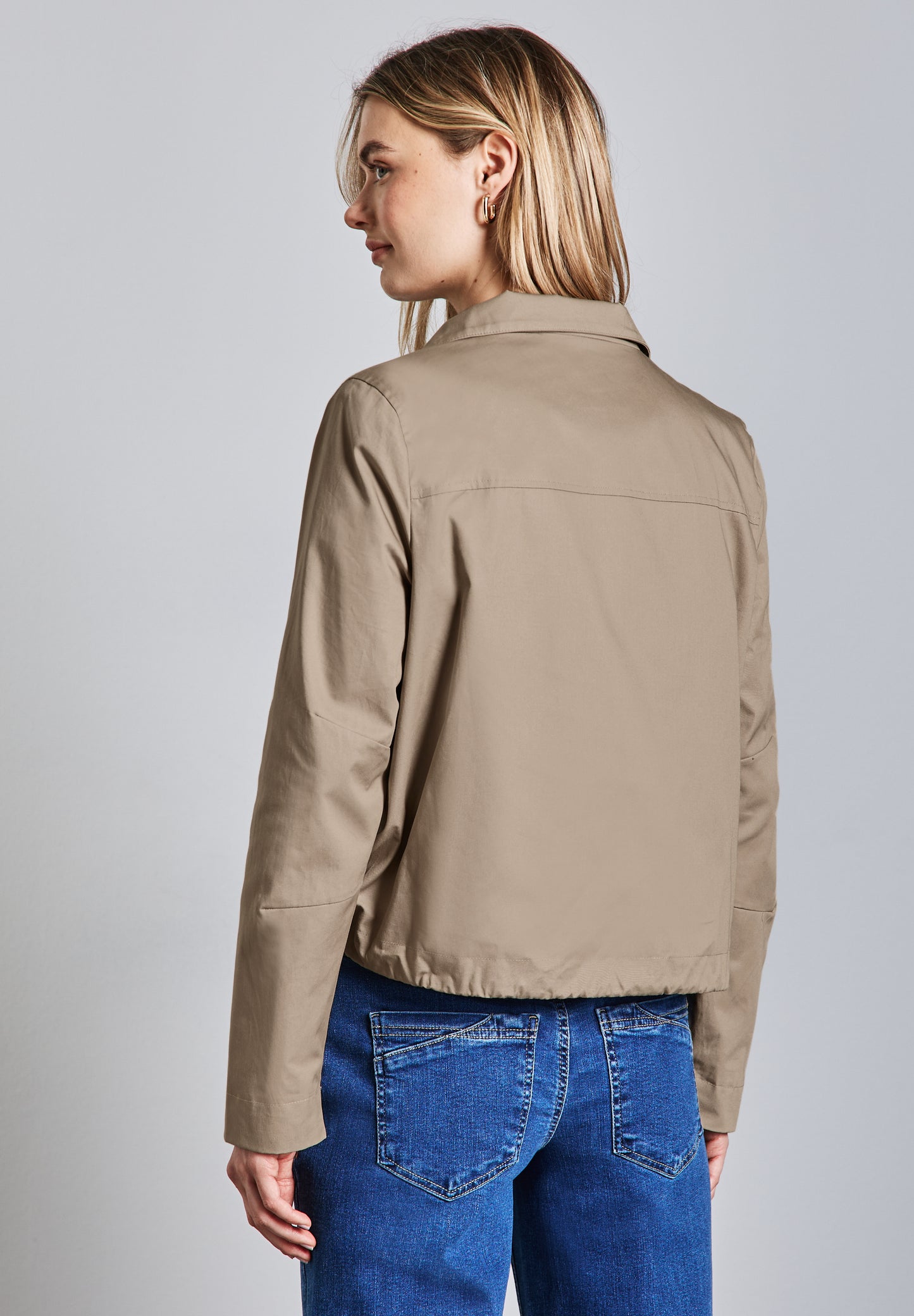 Street One Kurze Jacke mit Stehkragen - Farbe: safari beige