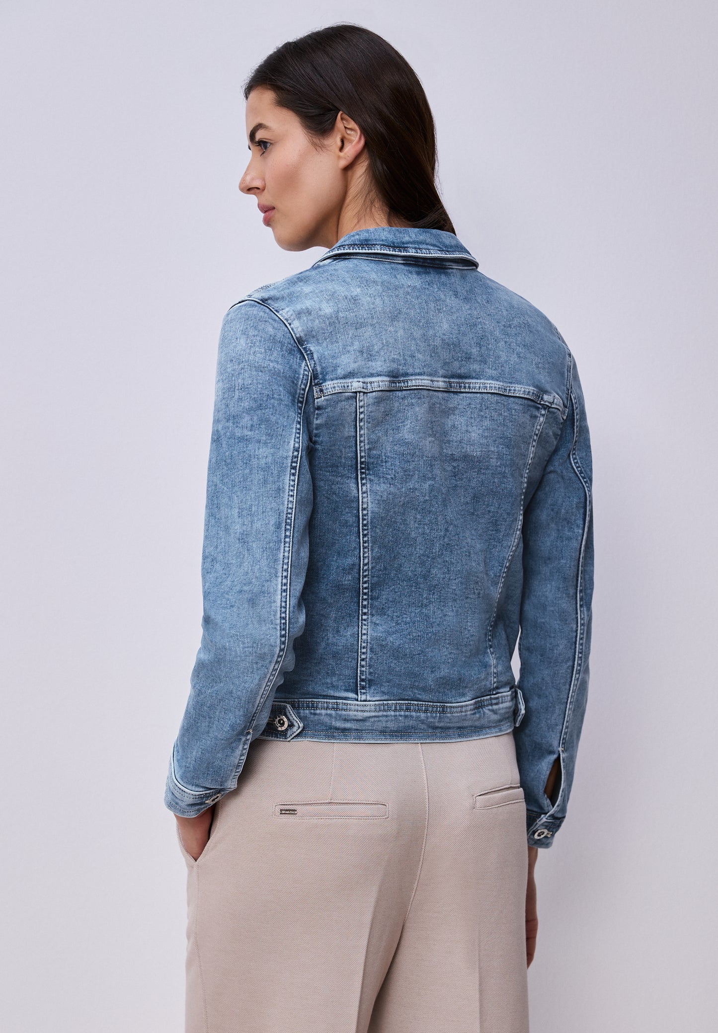 Street One - Jeansjacke mit Brusttaschen und Knöpfen - Farbe: Medium Blue Wash