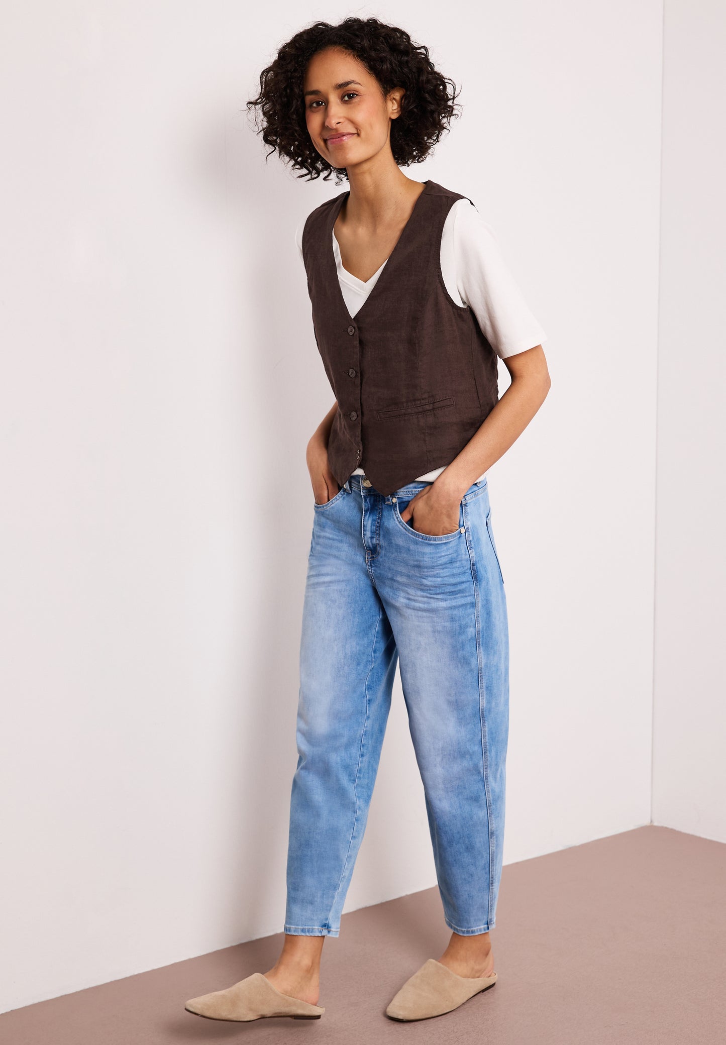 Street One - Weste mit V-Neck aus Leinen - Farbe: espresso brown