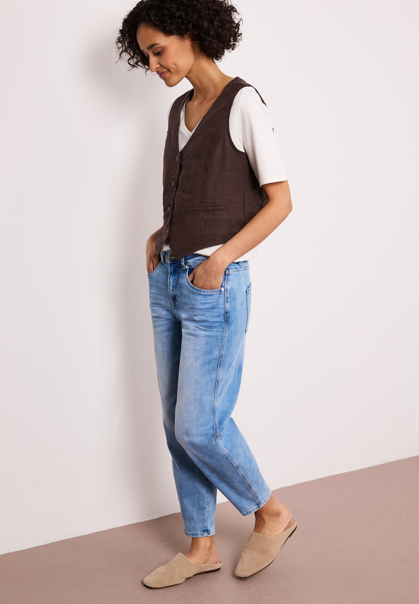 Street One - Weste mit V-Neck aus Leinen - Farbe: espresso brown