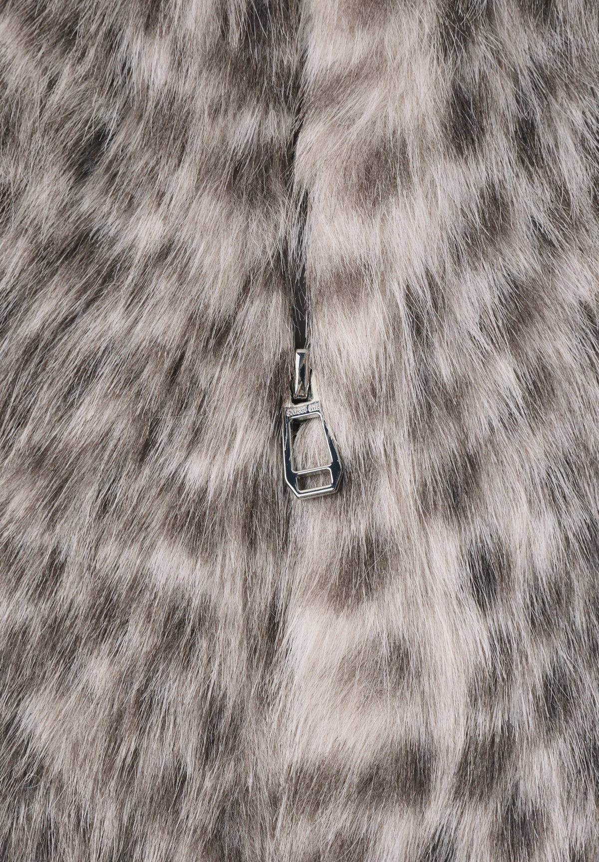 Street One - Fake-Fur Weste mit Zipper und Taschen - Farbe: clay sand