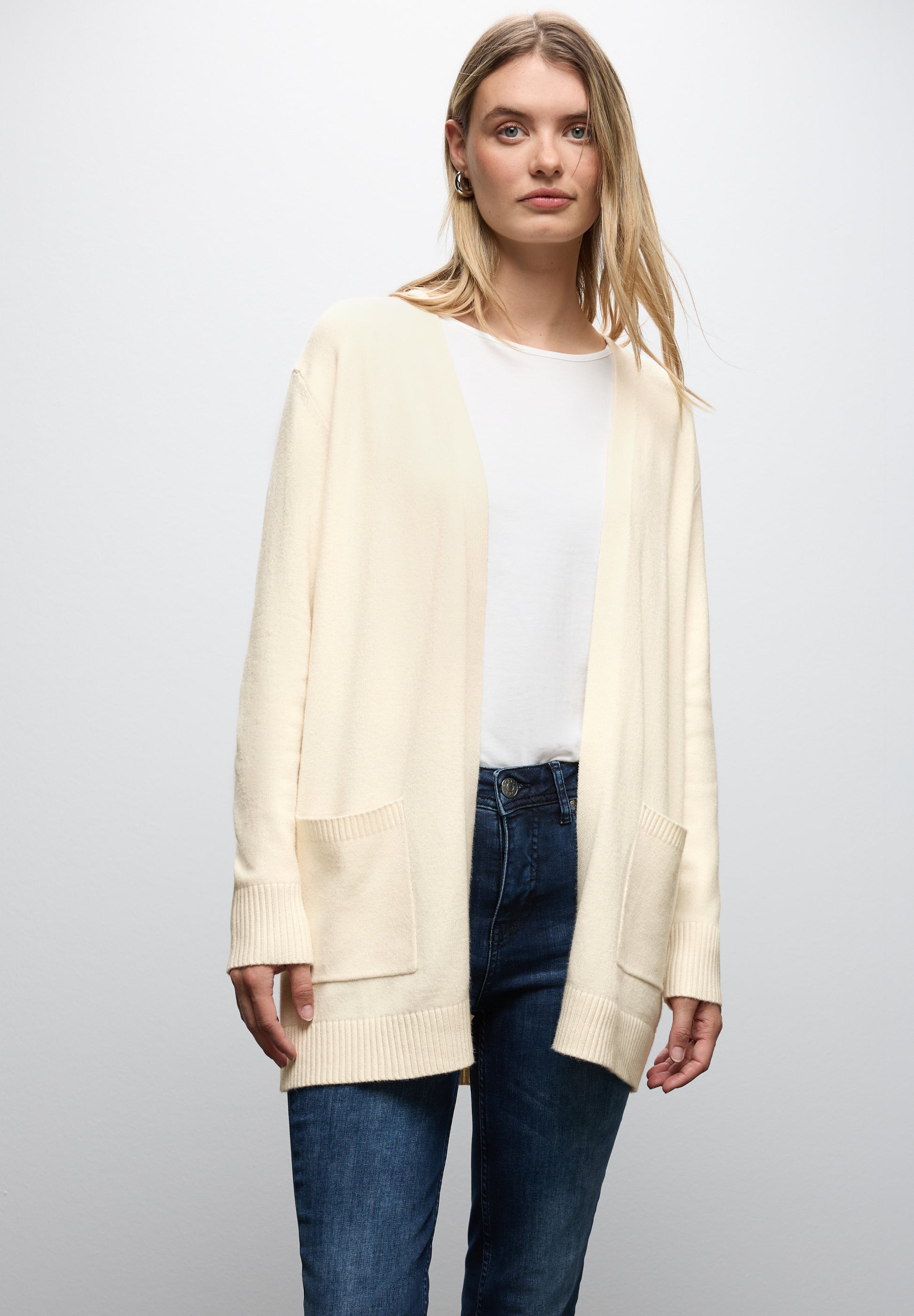 Street One Cosy Cardigan – Soft Beige A253969 – TWISTY Mode