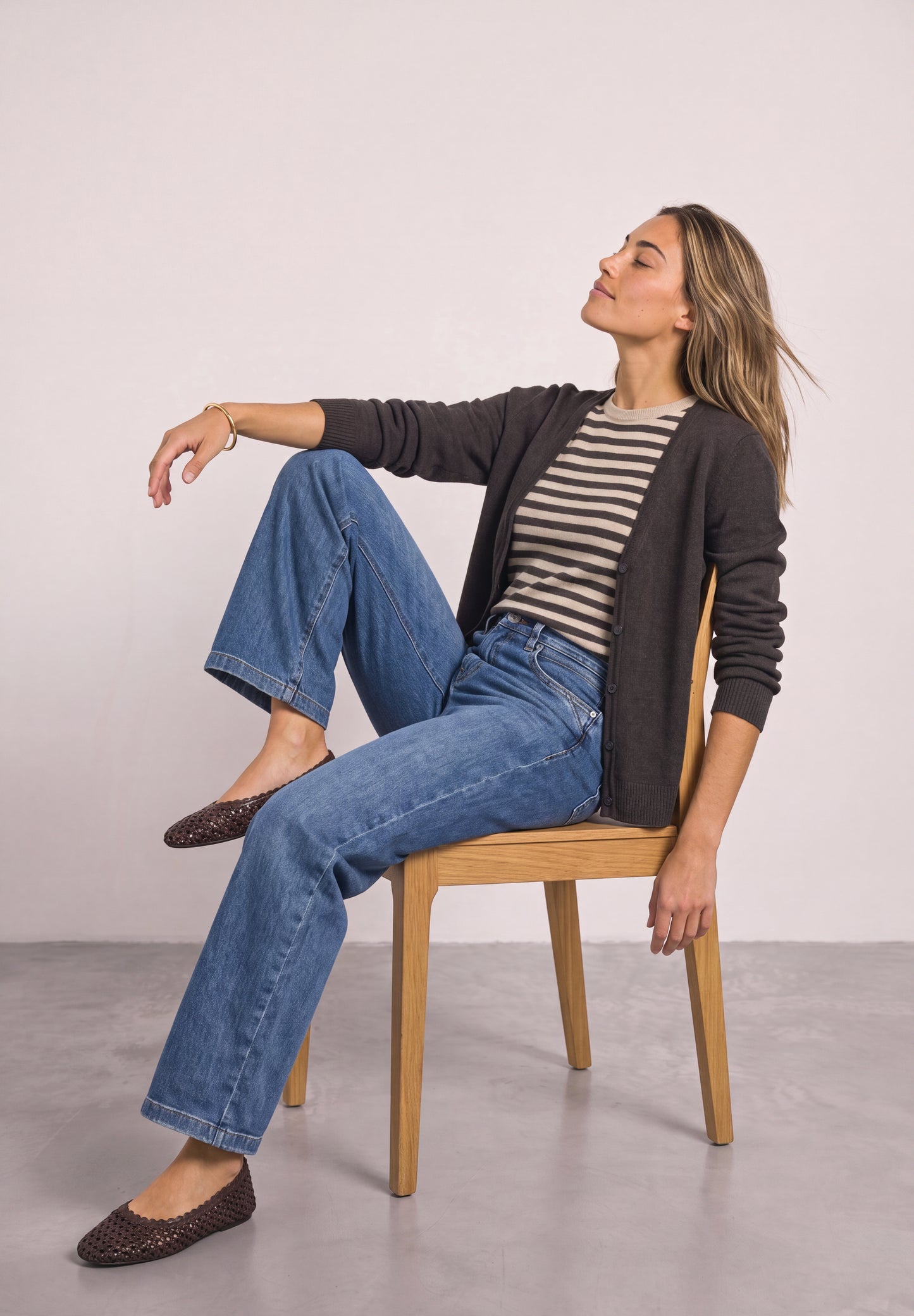 Street One - Cadigan mit V-Neck und Knopfleiste - Farbe: black coffee mel.