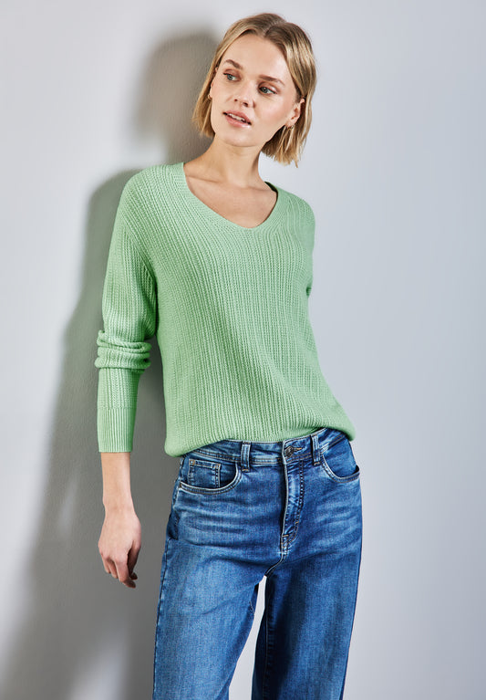 Street One Kuscheliger V-Neck Pullover - Farbe: milky green mel.