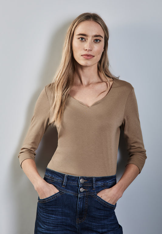 Street One Damen Shirt mit Herzausschnitt in Sand