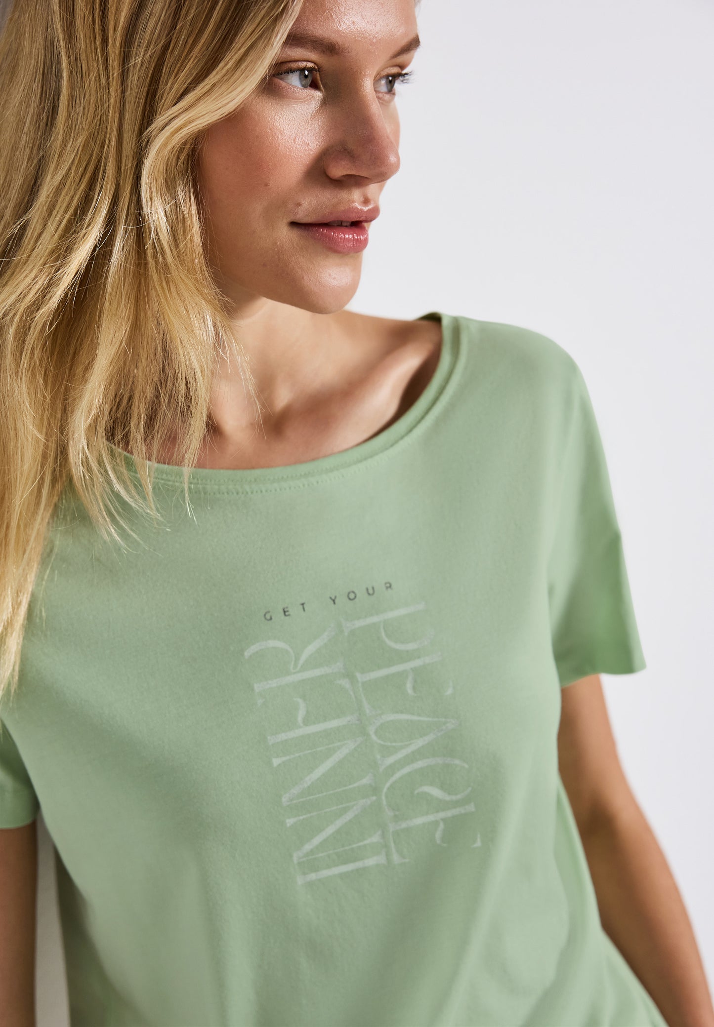 Street One T-Shirt mit Wording Print - Farbe: soft jade green