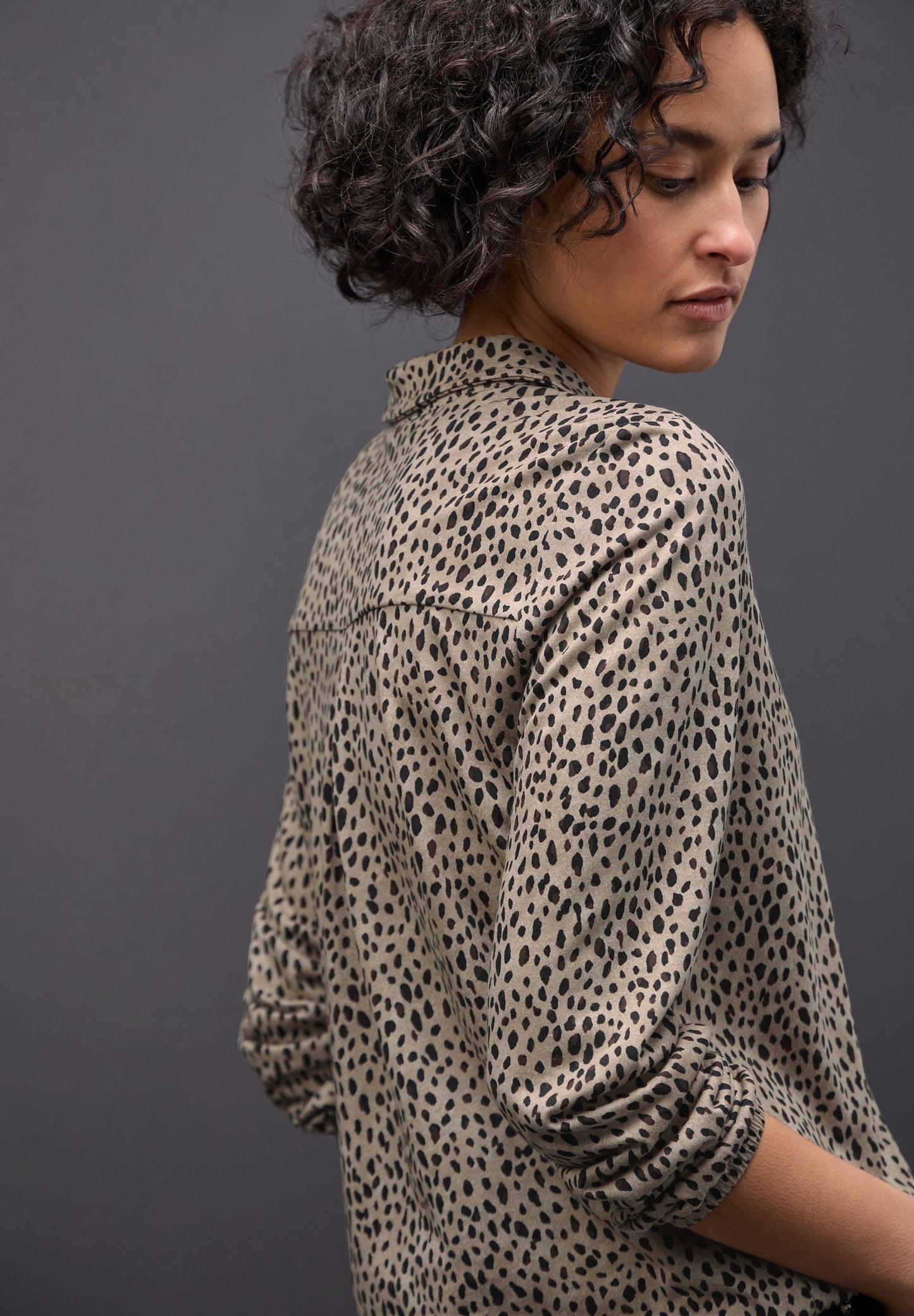 Street One Leo-Shirt mit Hemdkragen - Farbe: sanded beige