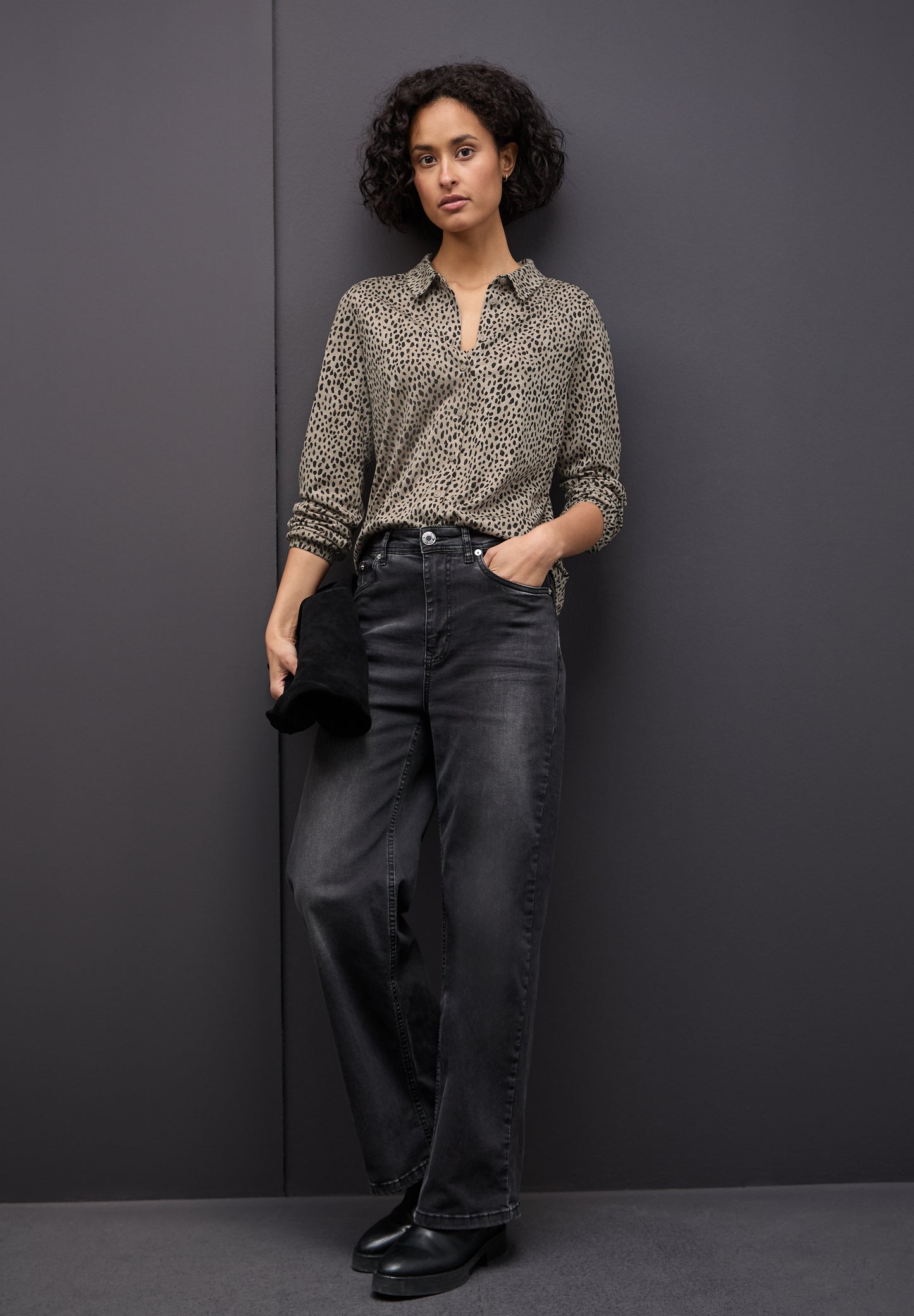 Street One Leo-Shirt mit Hemdkragen - Farbe: sanded beige