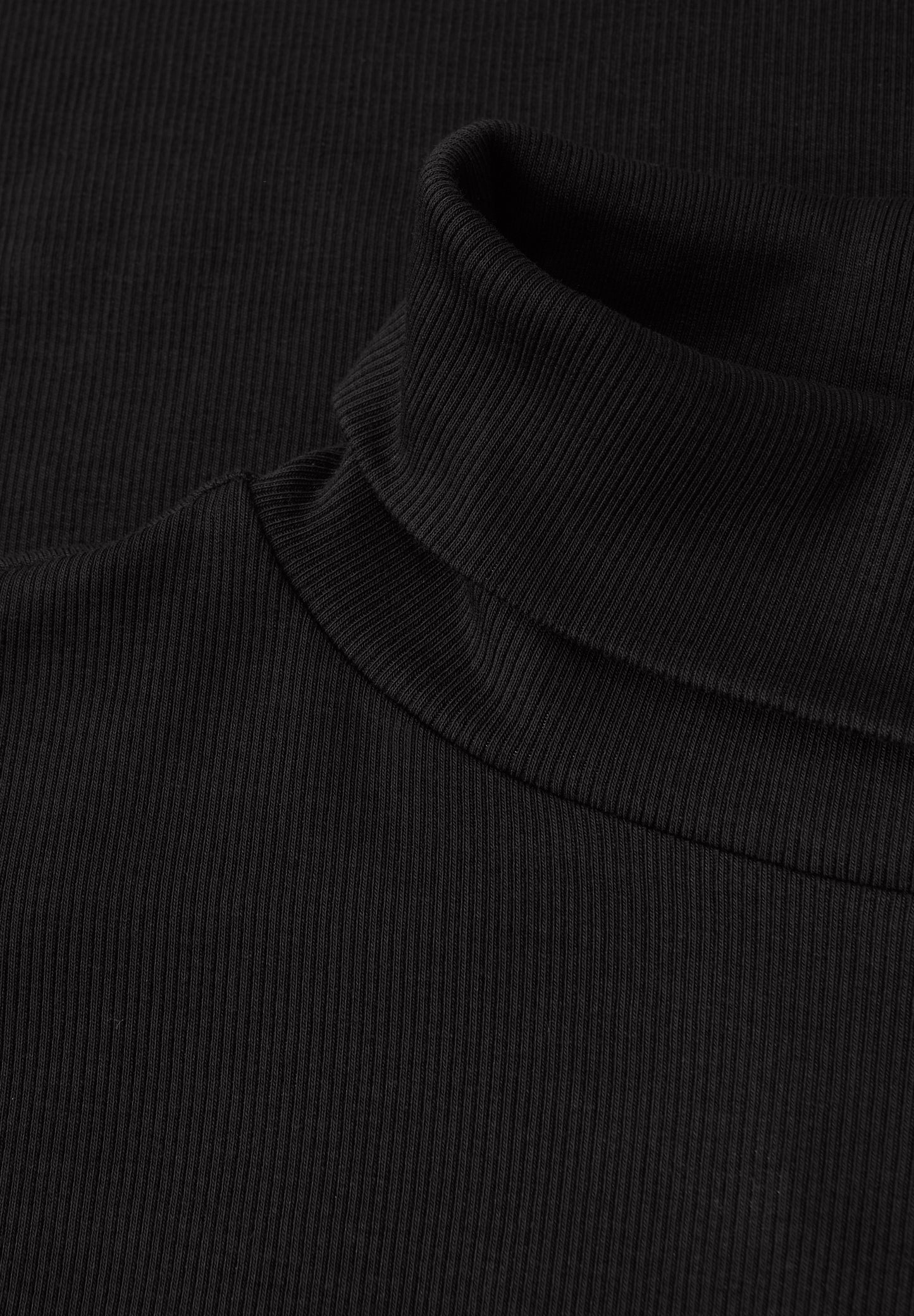 Street One Basic Rollkragenshirt - Farbe: Black